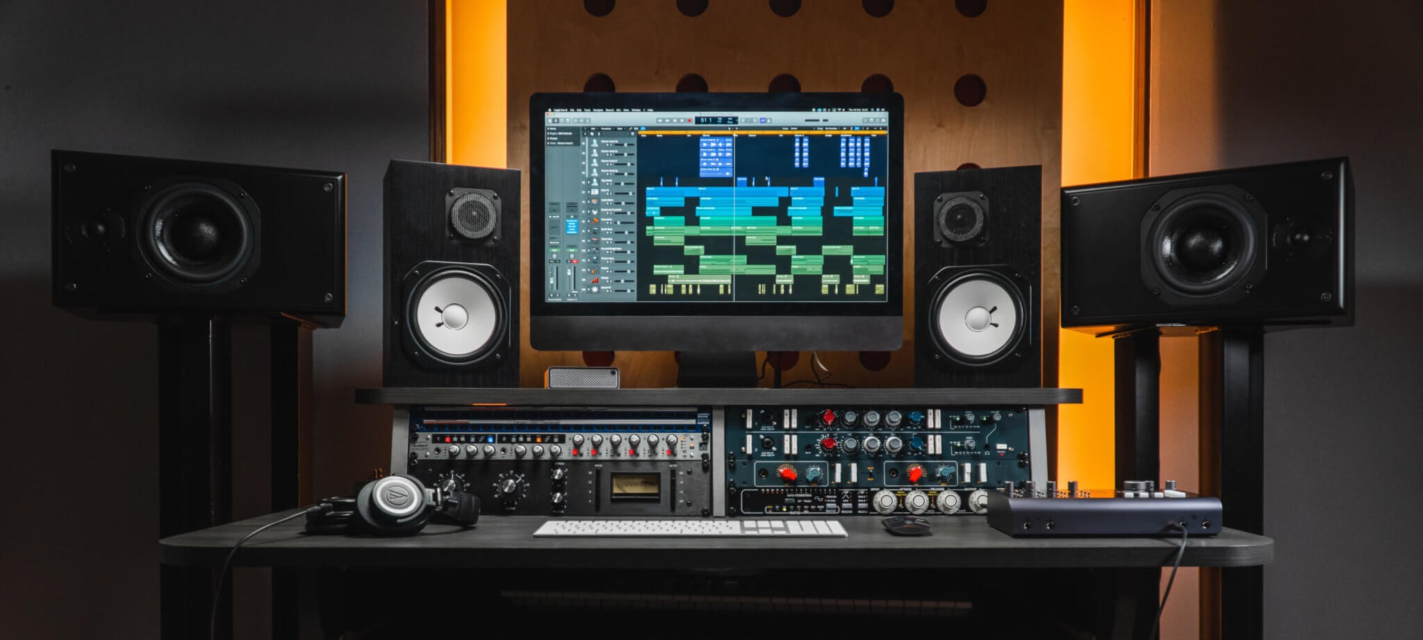 Audient iD44 MKII (obrázek 9)