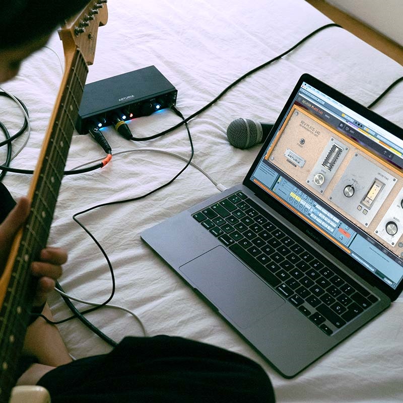 Arturia MiniFuse 2 BK (obrázek 7)