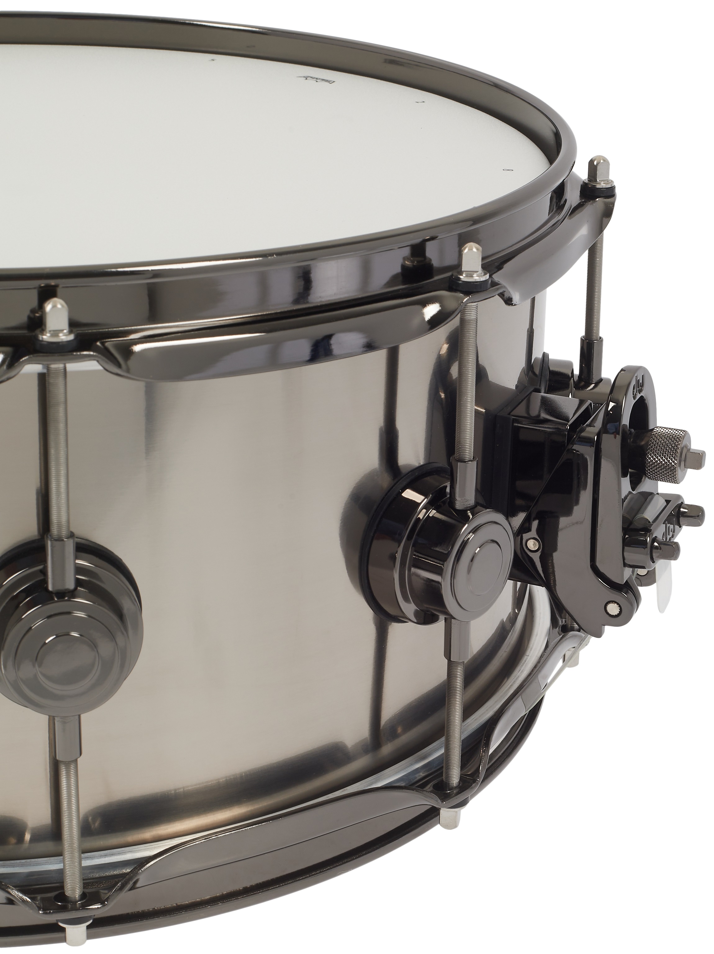DW 14" x 6.5" Titan snare Drum (obrázek 7)