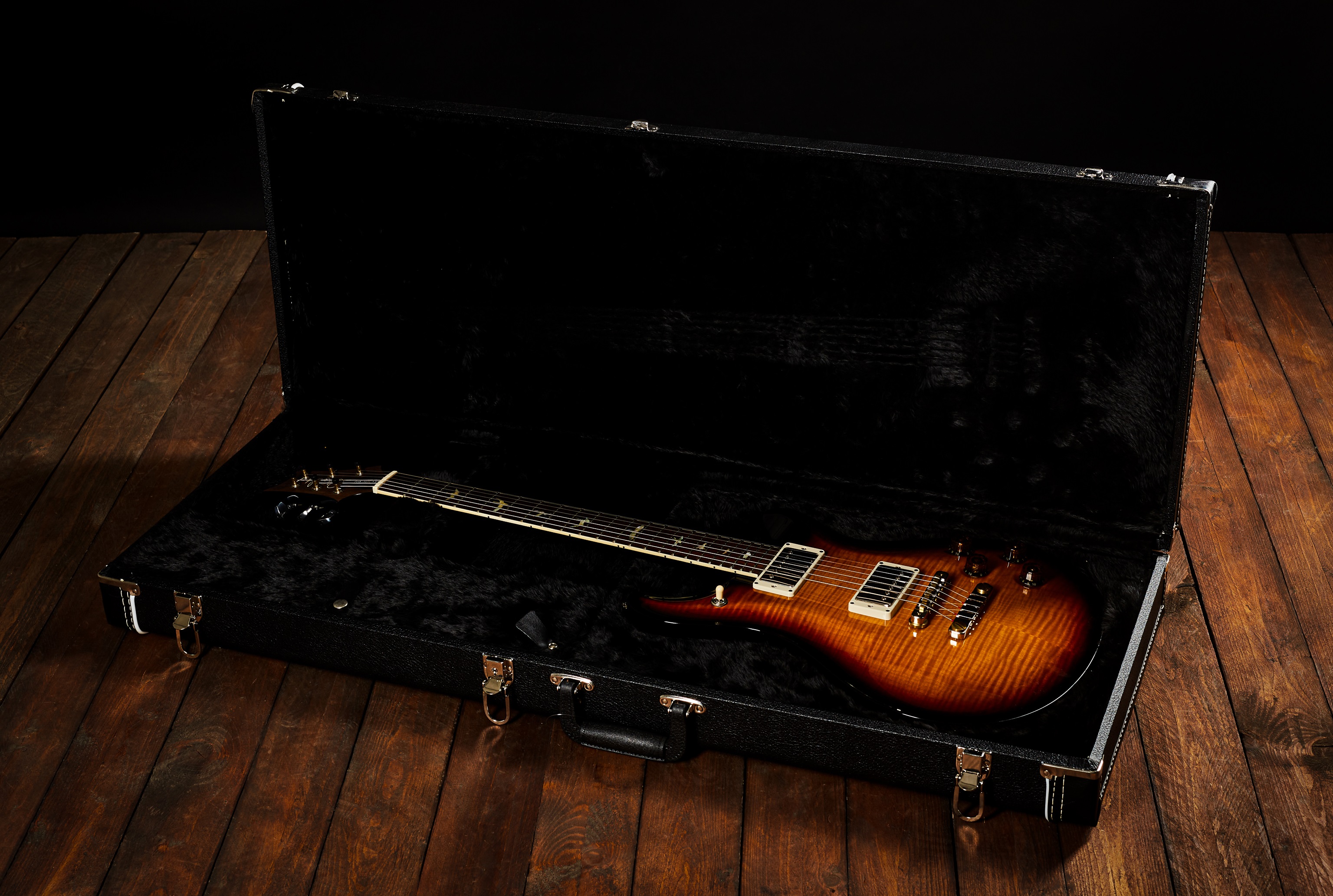 PRS 2018 McCarty 594 Tri Burst Custom Colour (obrázek 7)