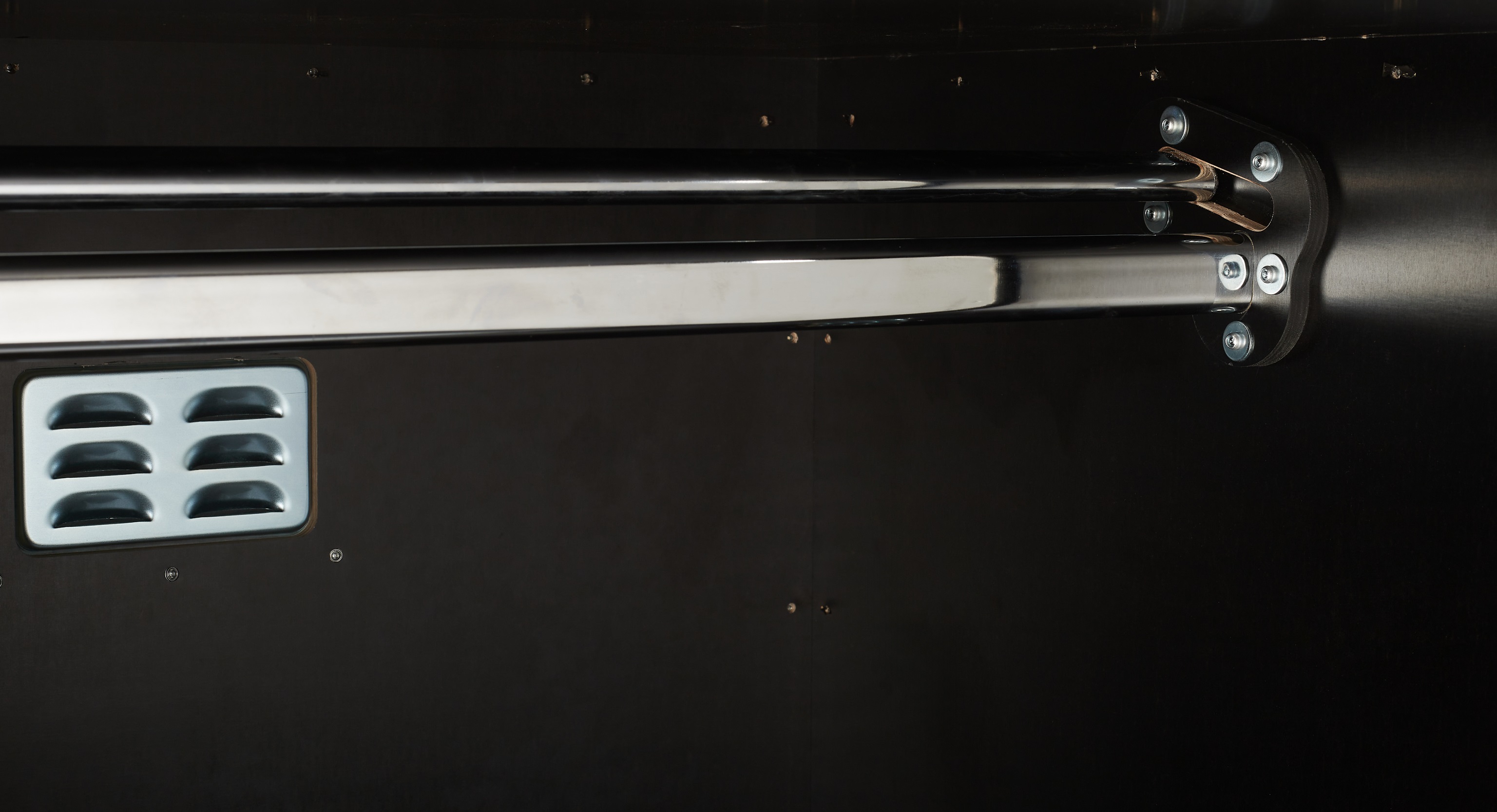 Razzor Cases Šatní skříň na turné (obrázek 6)