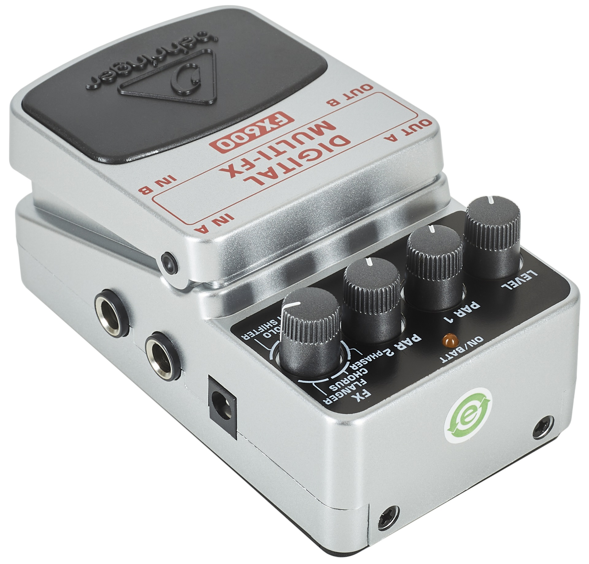 Behringer FX600 (obrázek 4)