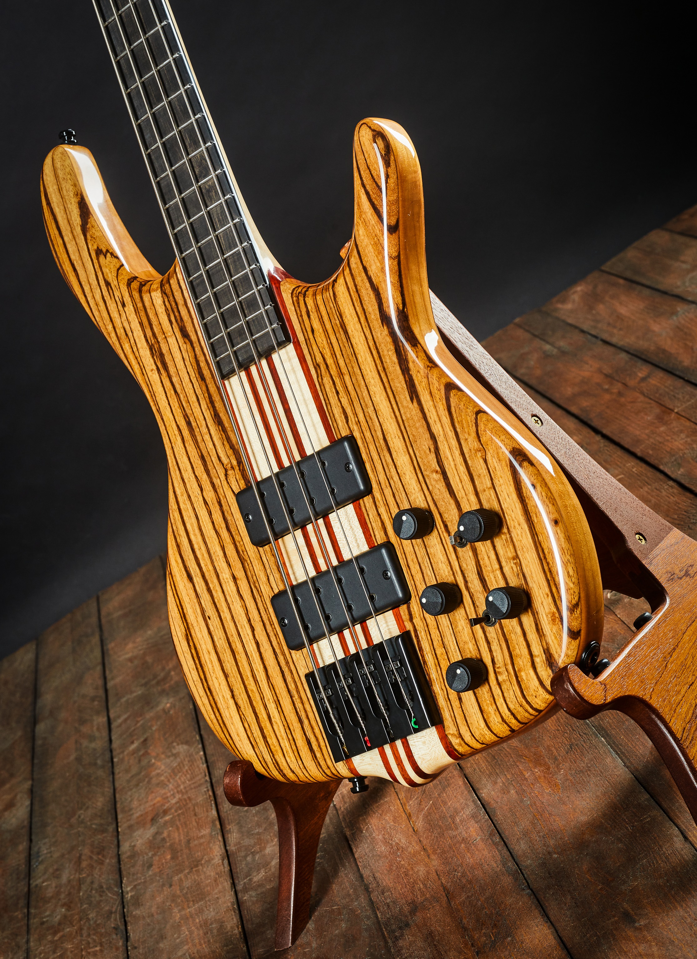 Boldogh 2018 Zebrano 4 Smith Clone (obrázek 4)