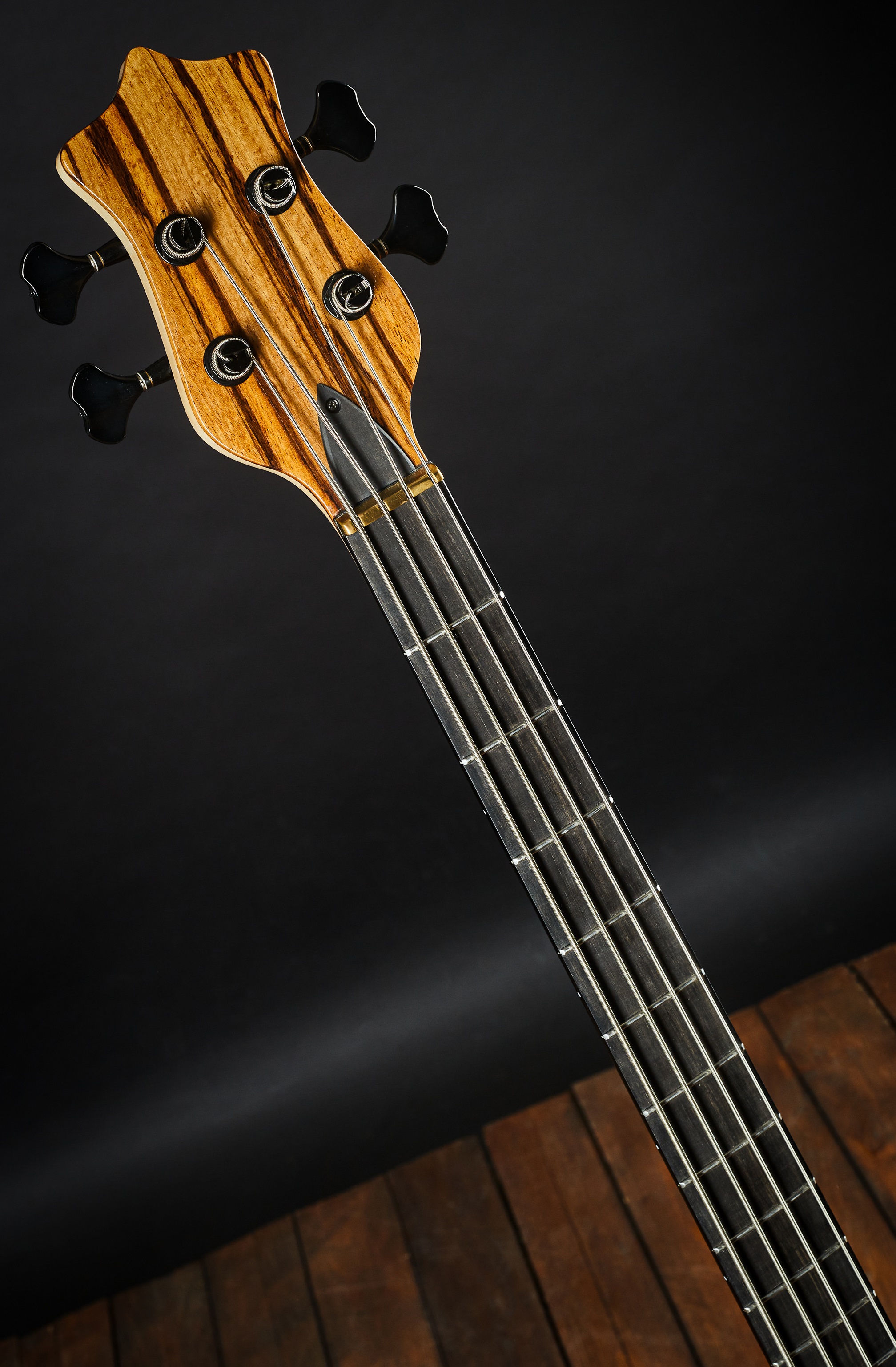 Boldogh 2018 Zebrano 4 Smith Clone (obrázek 5)