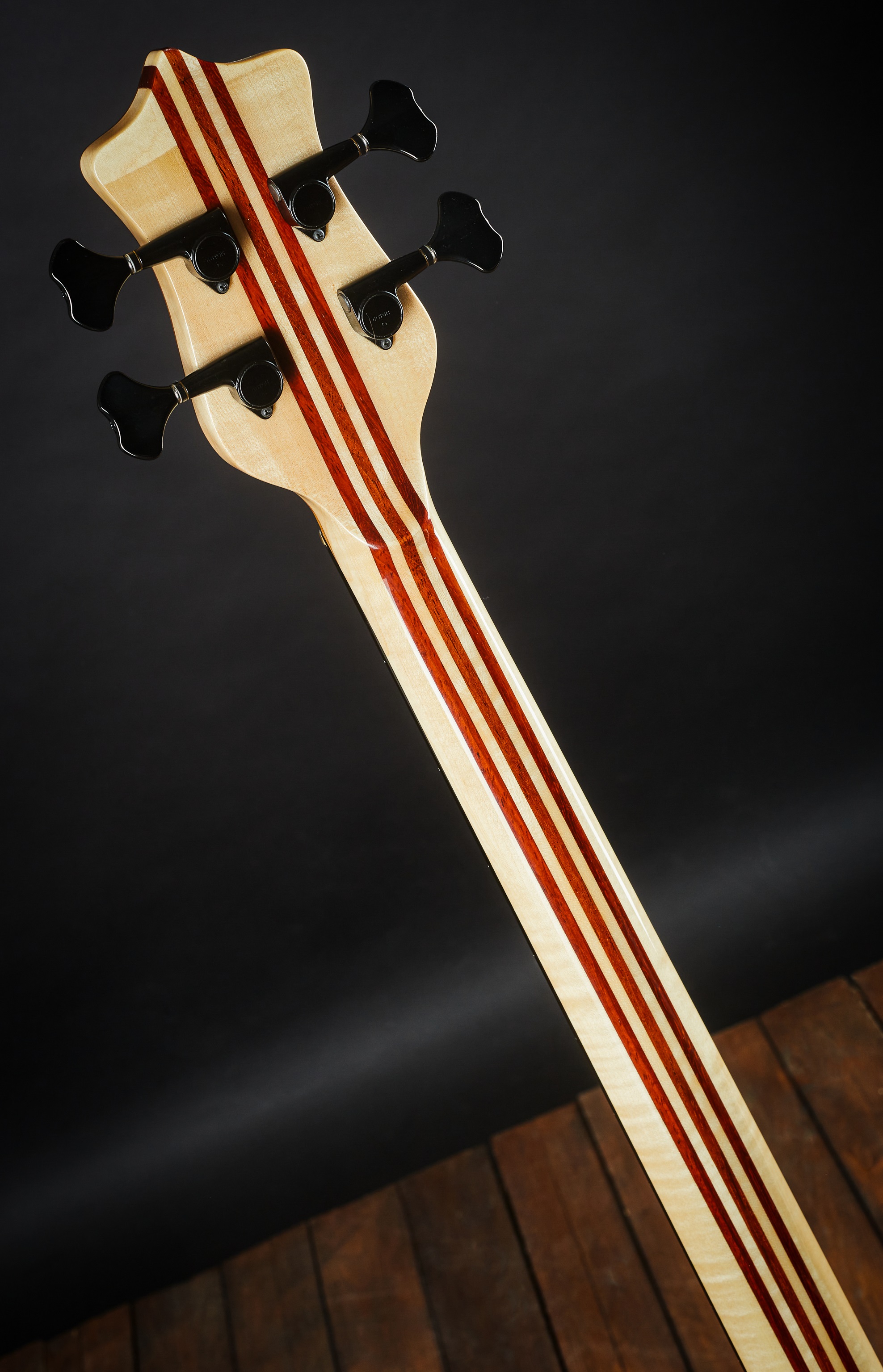 Boldogh 2018 Zebrano 4 Smith Clone (obrázek 6)