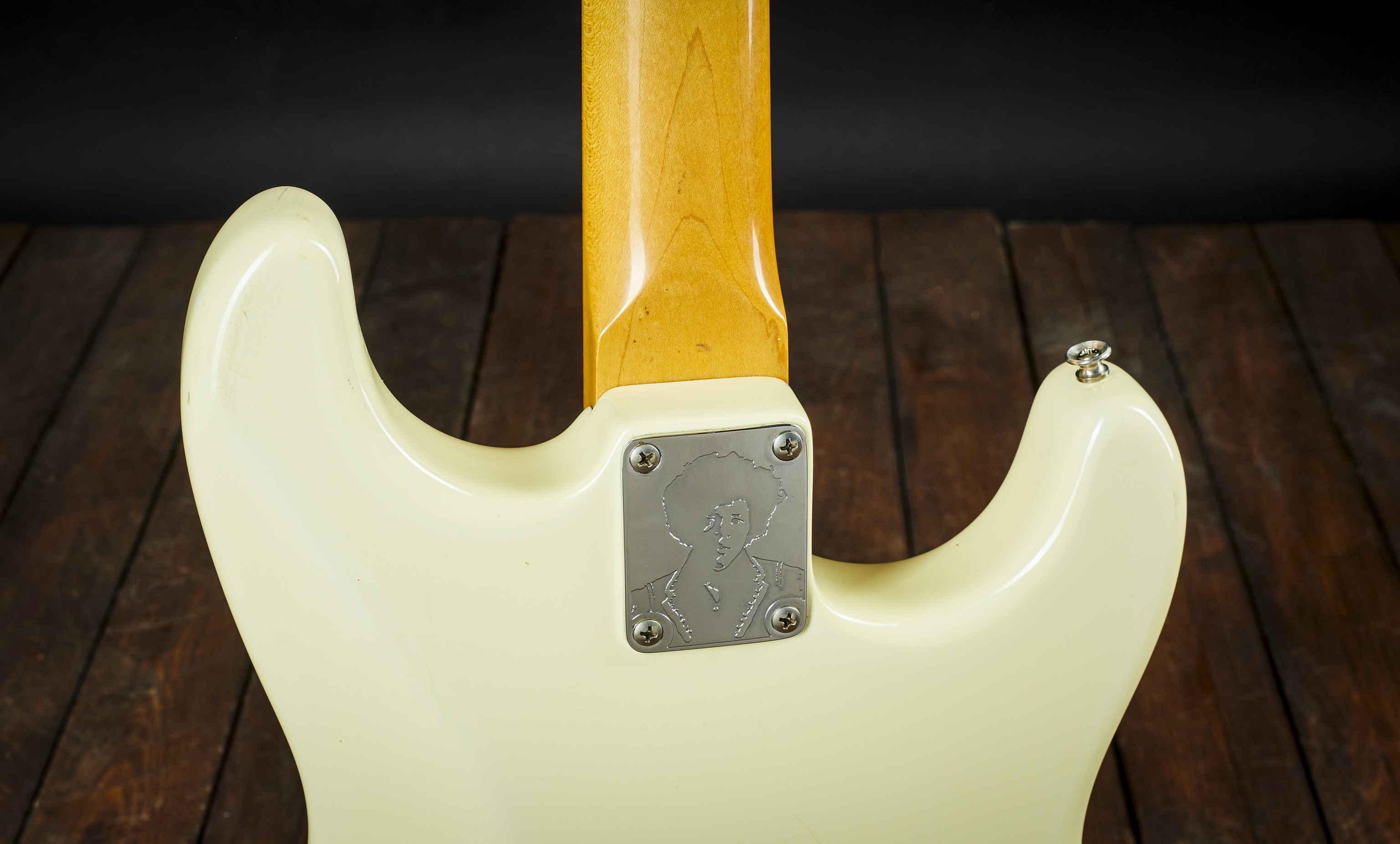 Fender 1997 J. Hendrix Artist Series Tribute Stratocaster (obrázek 5)