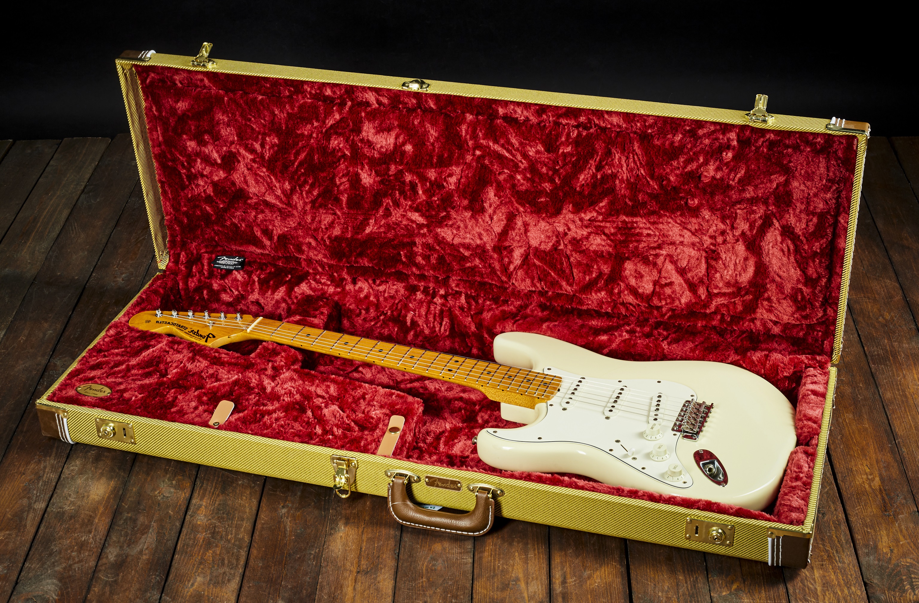 Fender 1997 J. Hendrix Artist Series Tribute Stratocaster (obrázek 8)