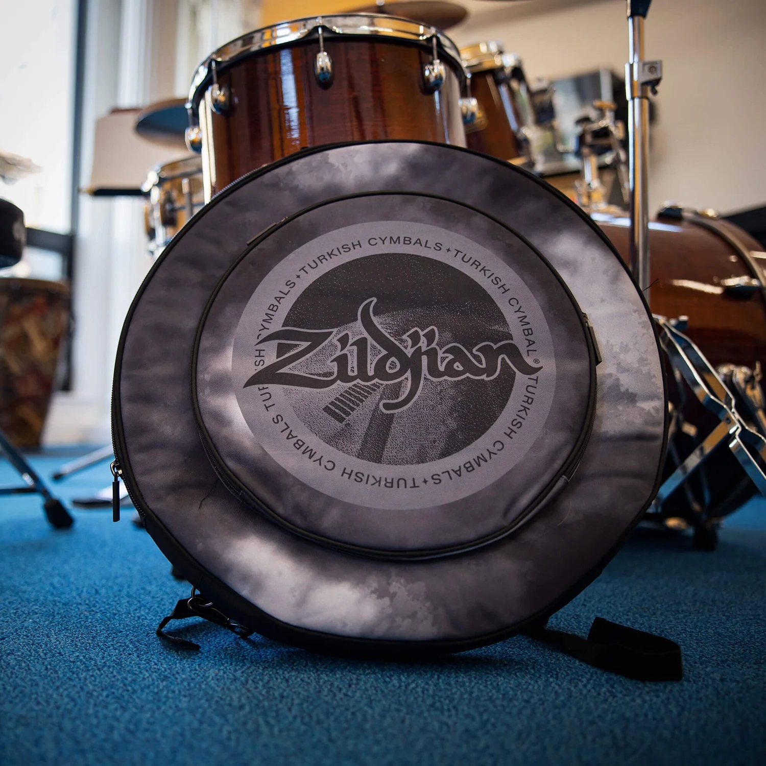 Zildjian 20" Student Cymbal Bag Black Rain Cloud (obrázek 10)