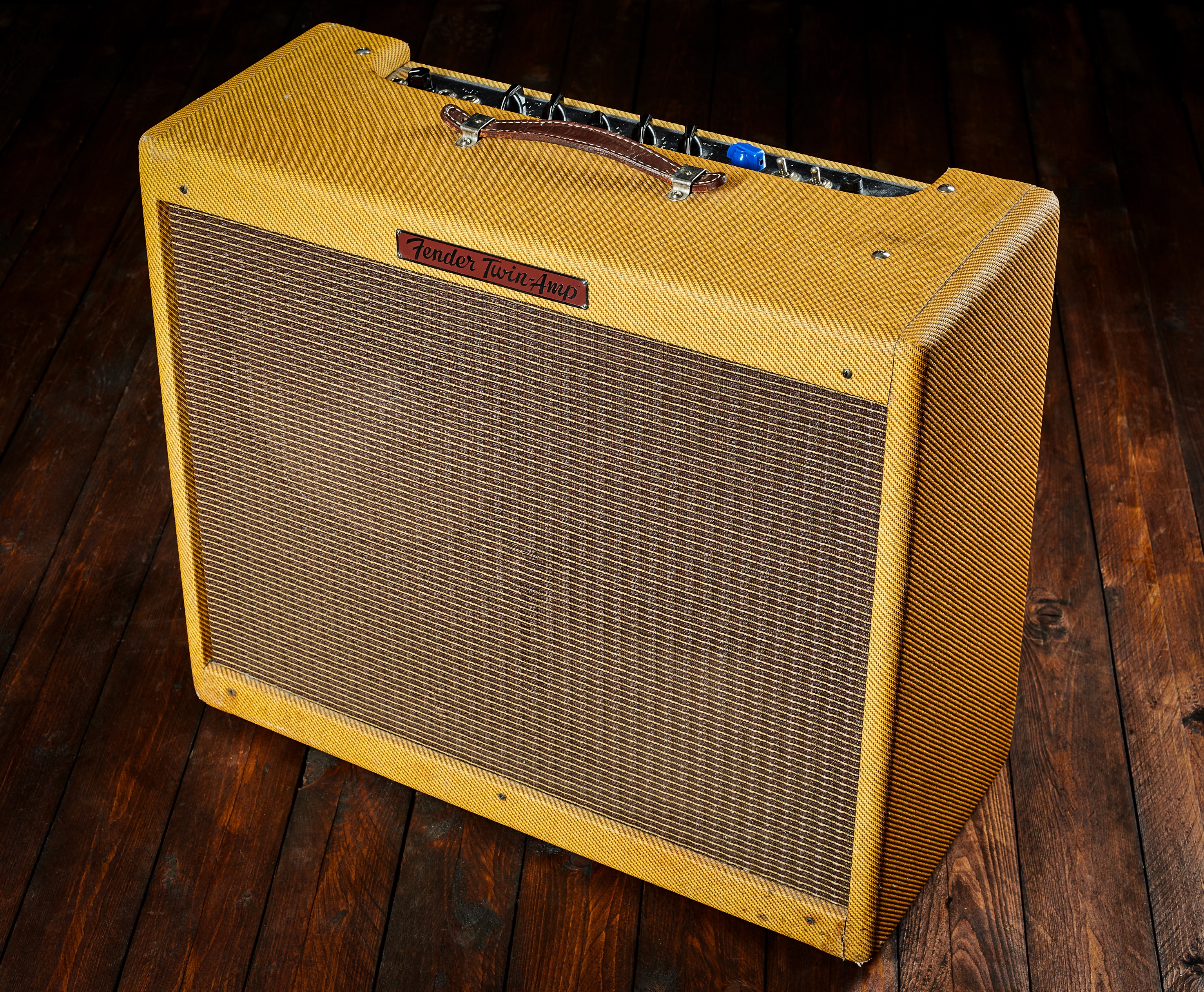 Fender 2004 Twin Amp 57RI Tweed (obrázek 3)