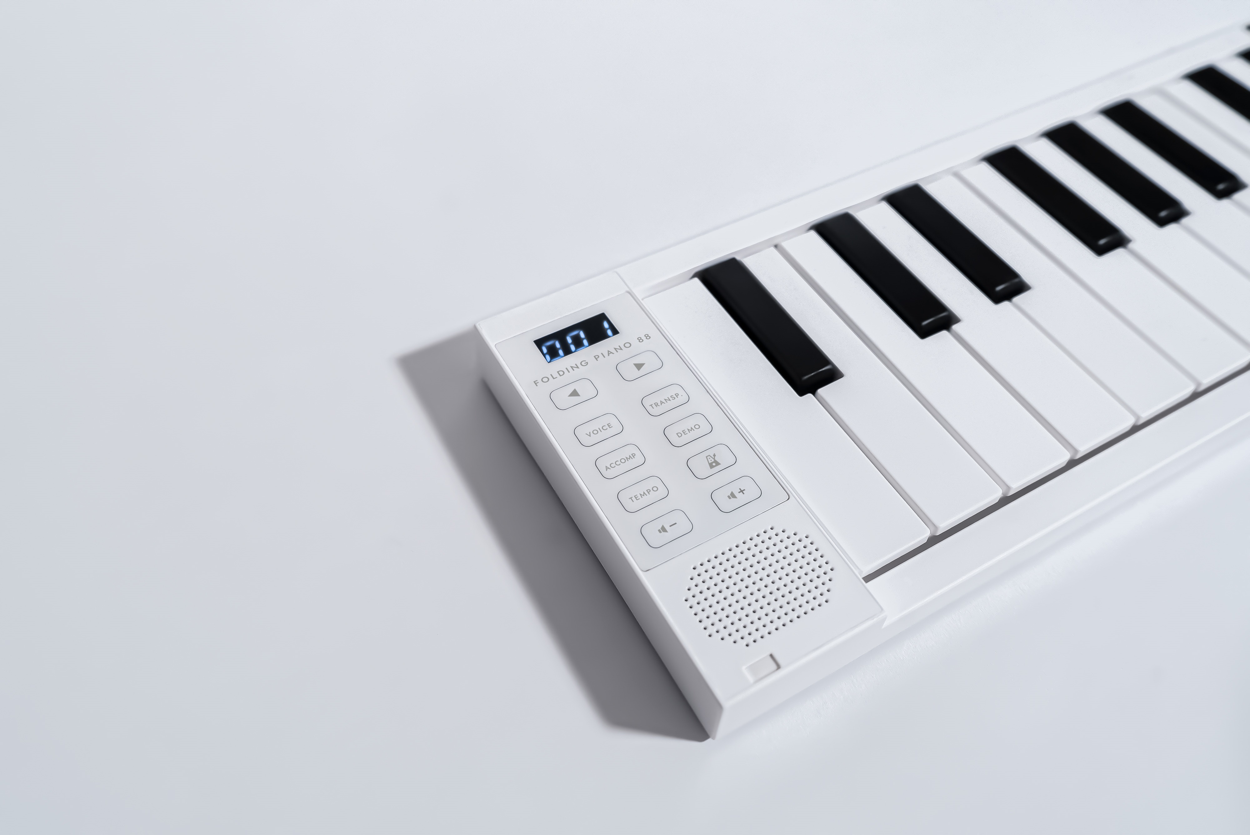 Carry-On Piano 88 - White (obrázek 3)