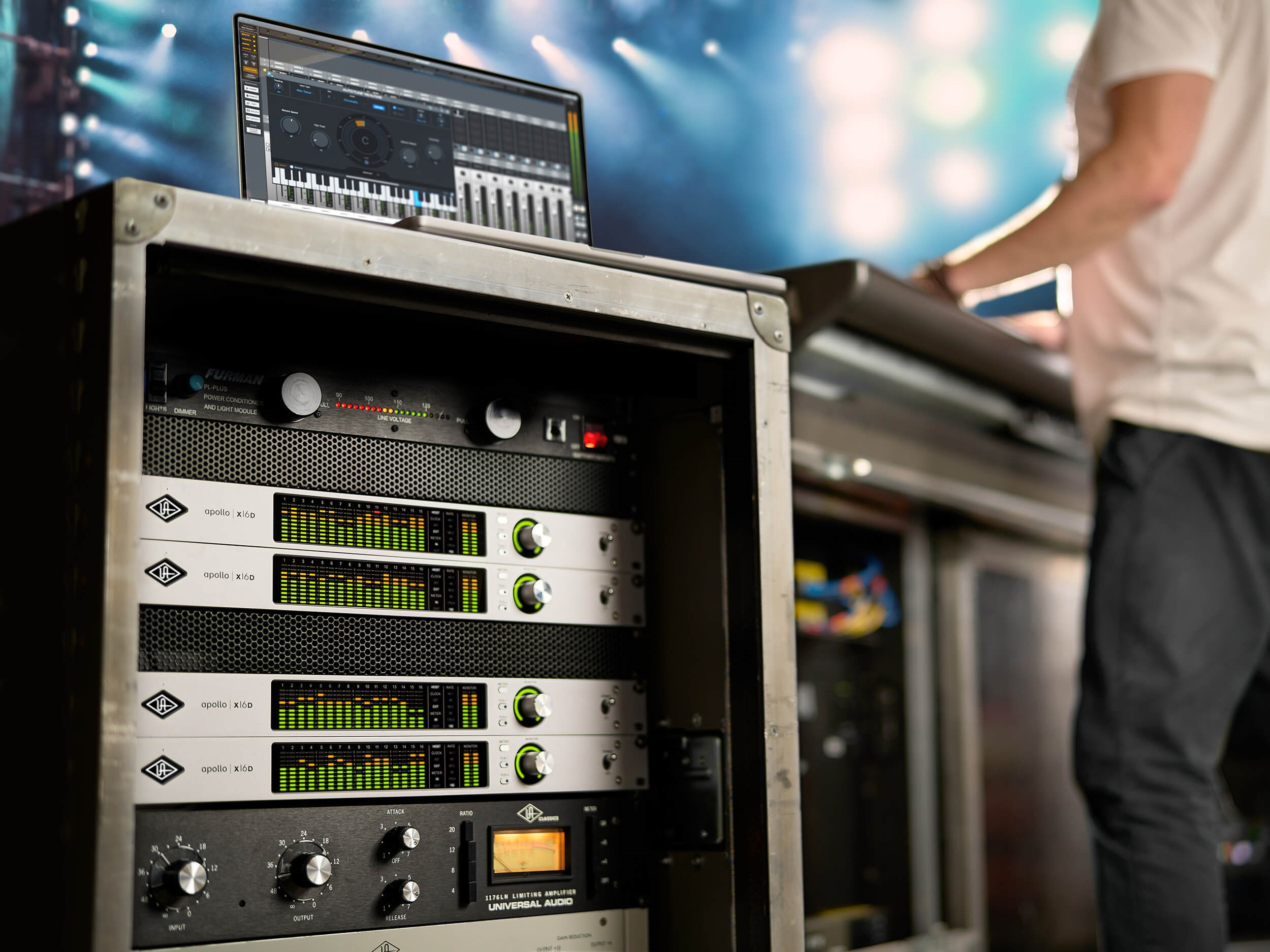 Universal Audio Apollo x16D Ultimate (obrázek 6)