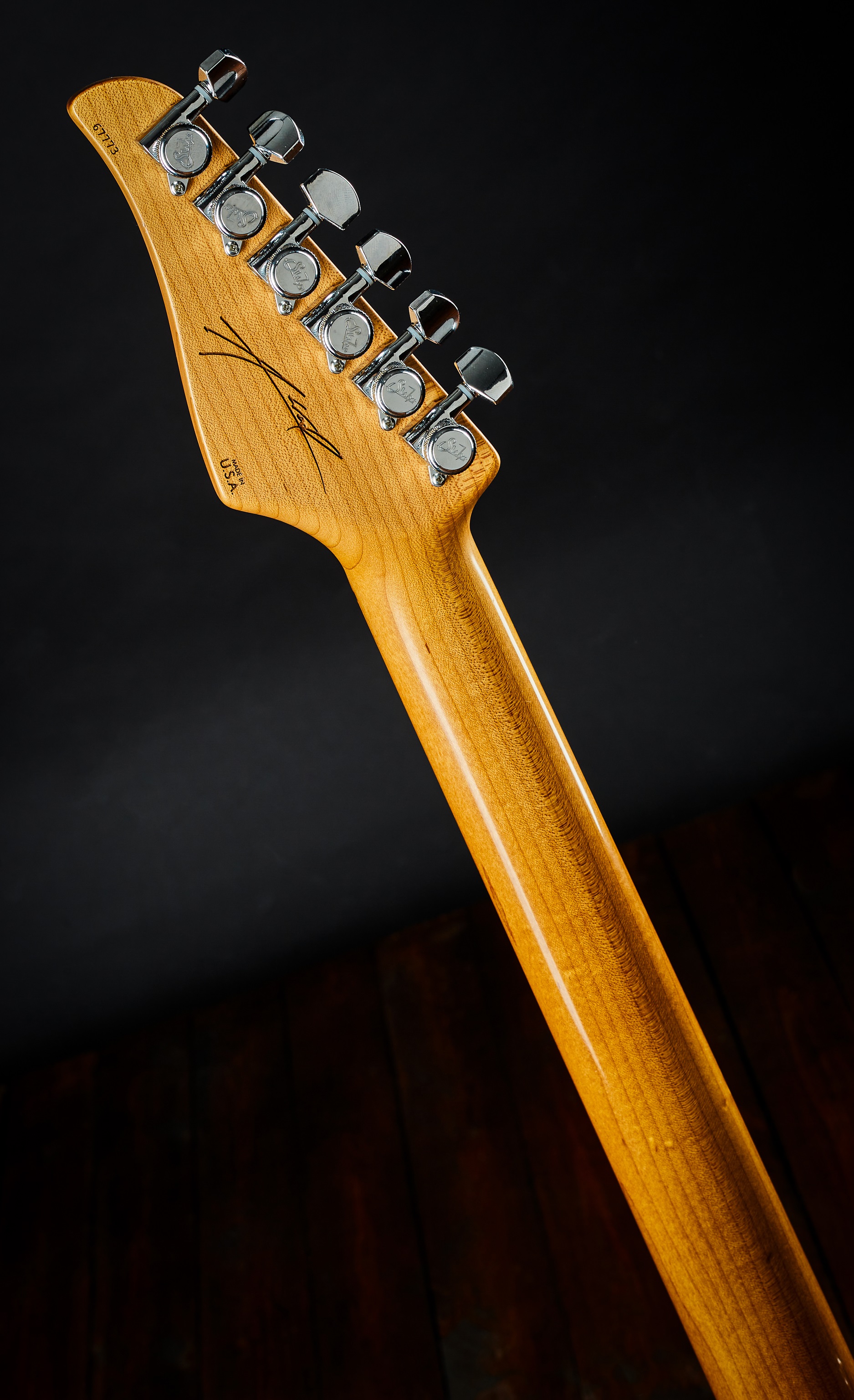 Suhr 2022 Andy Wood SS Modern T War Black (obrázek 6)