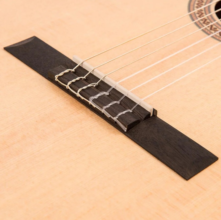 Santos Martinez Estudio Electro (obrázek 3)