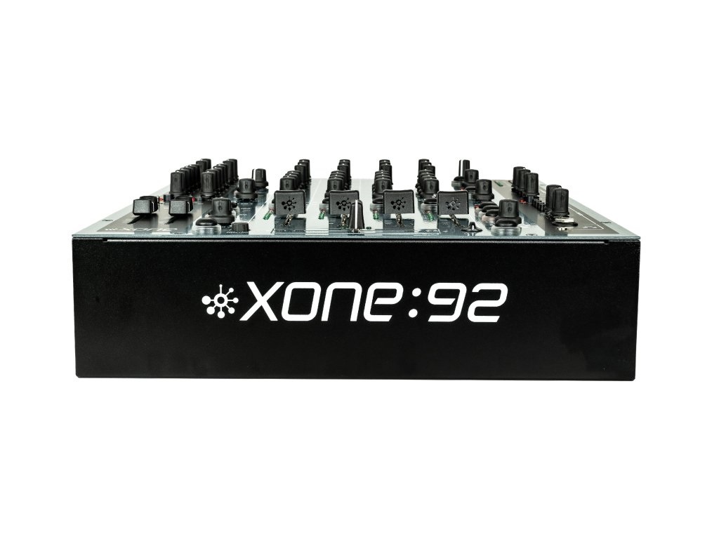 Allen&Heath XONE:92 MK2 (obrázek 3)