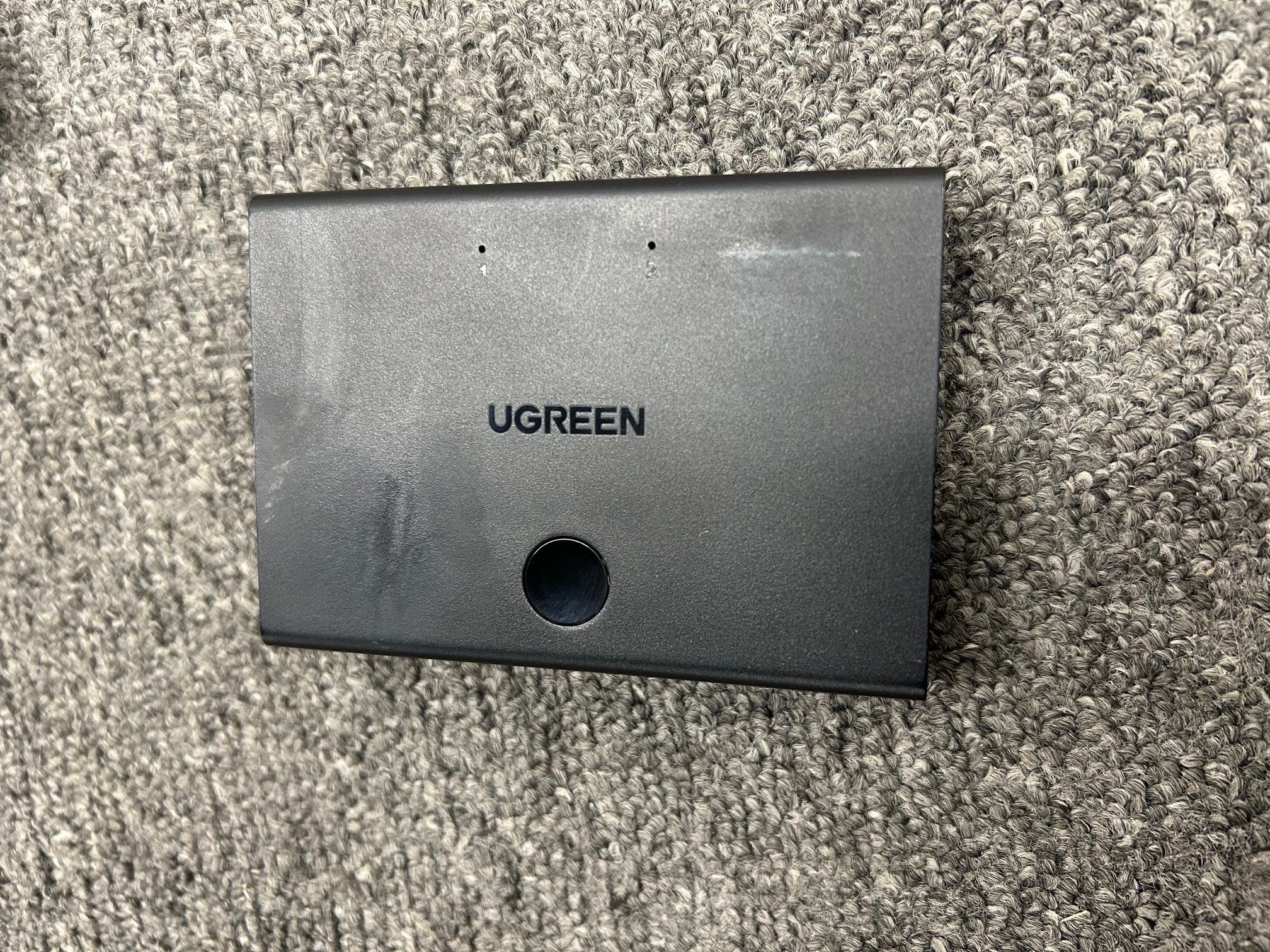 Levně Ugreen USB 2.0 Sharing Switch 2x1 černý (použité)