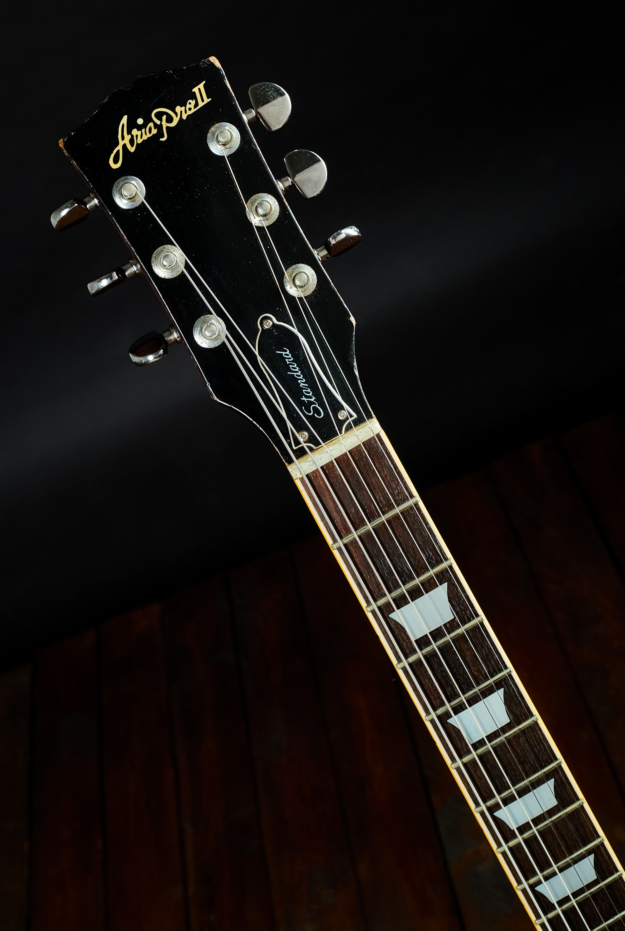 Aria Pro 2 70s LS600 Wine Red (obrázek 5)