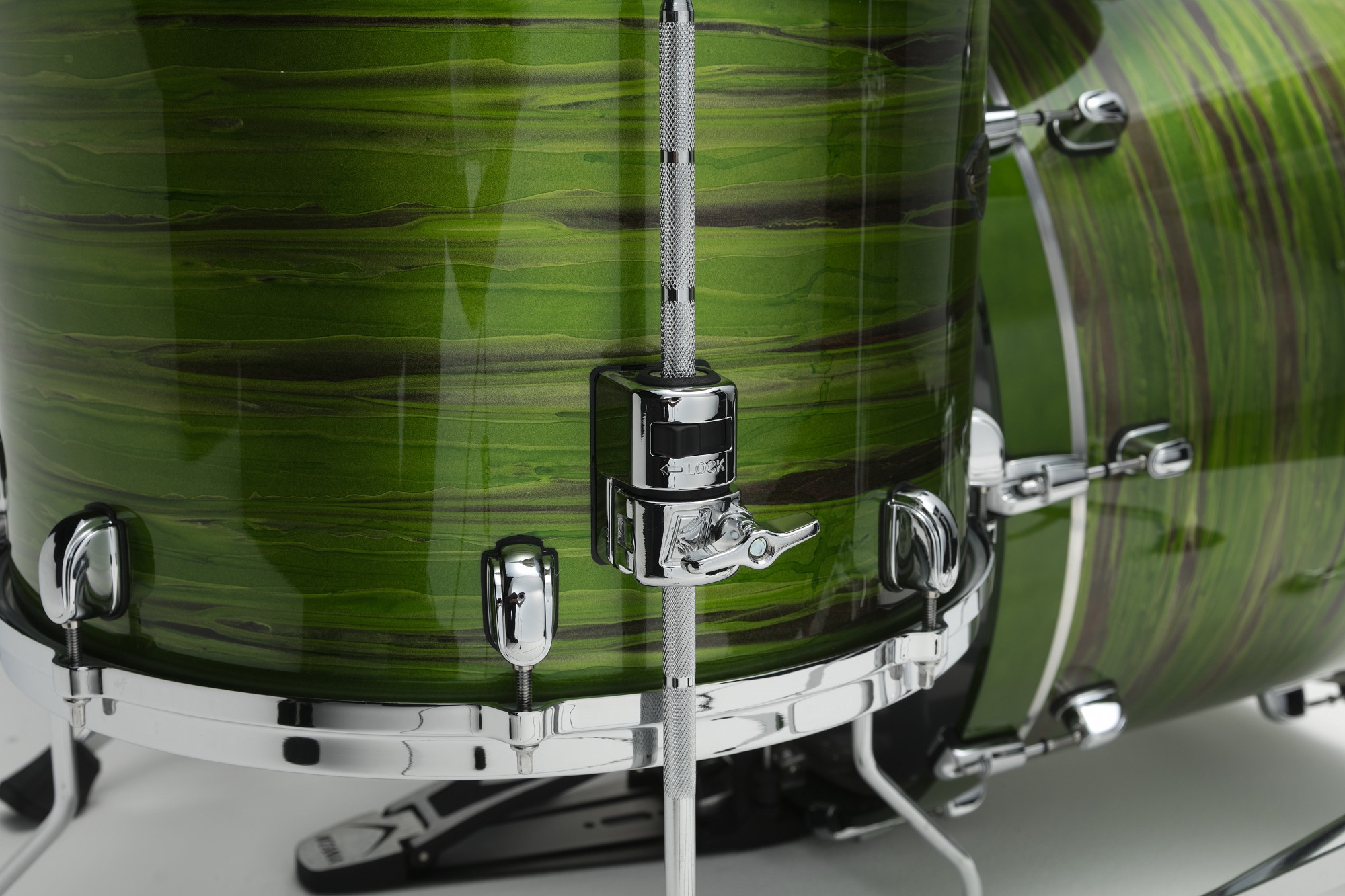 Tama Starclassic Walnut/Birch Lacquer Shamrock Oyster Rock Set (obrázek 5)