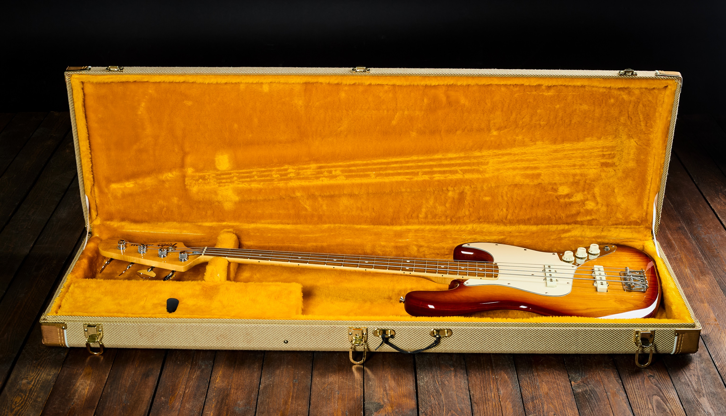 Fender 1982 Jazz Bass Sienna Burst Mint! (obrázek 7)