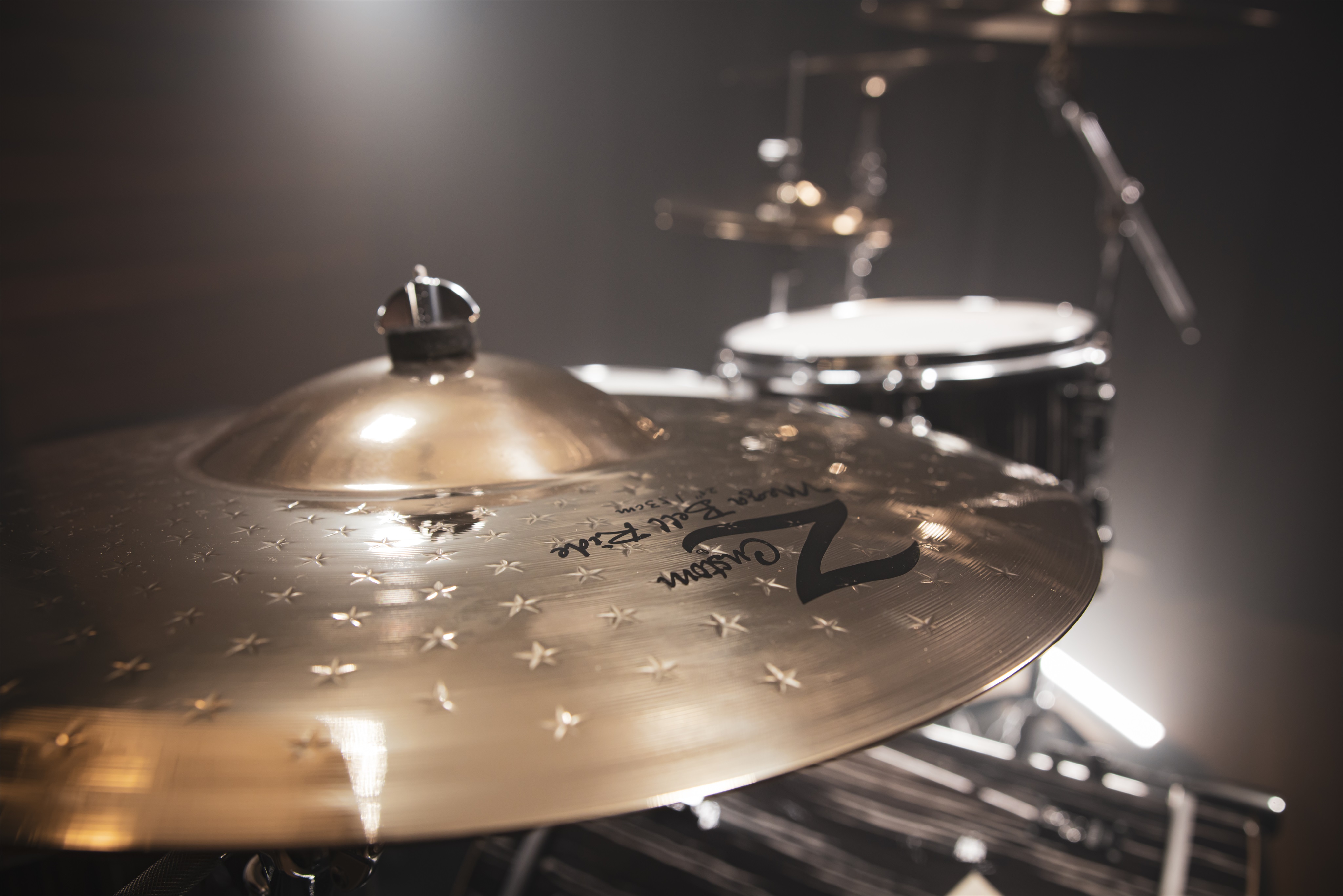 Zildjian 21" Z Custom Mega Bell Ride (obrázek 7)