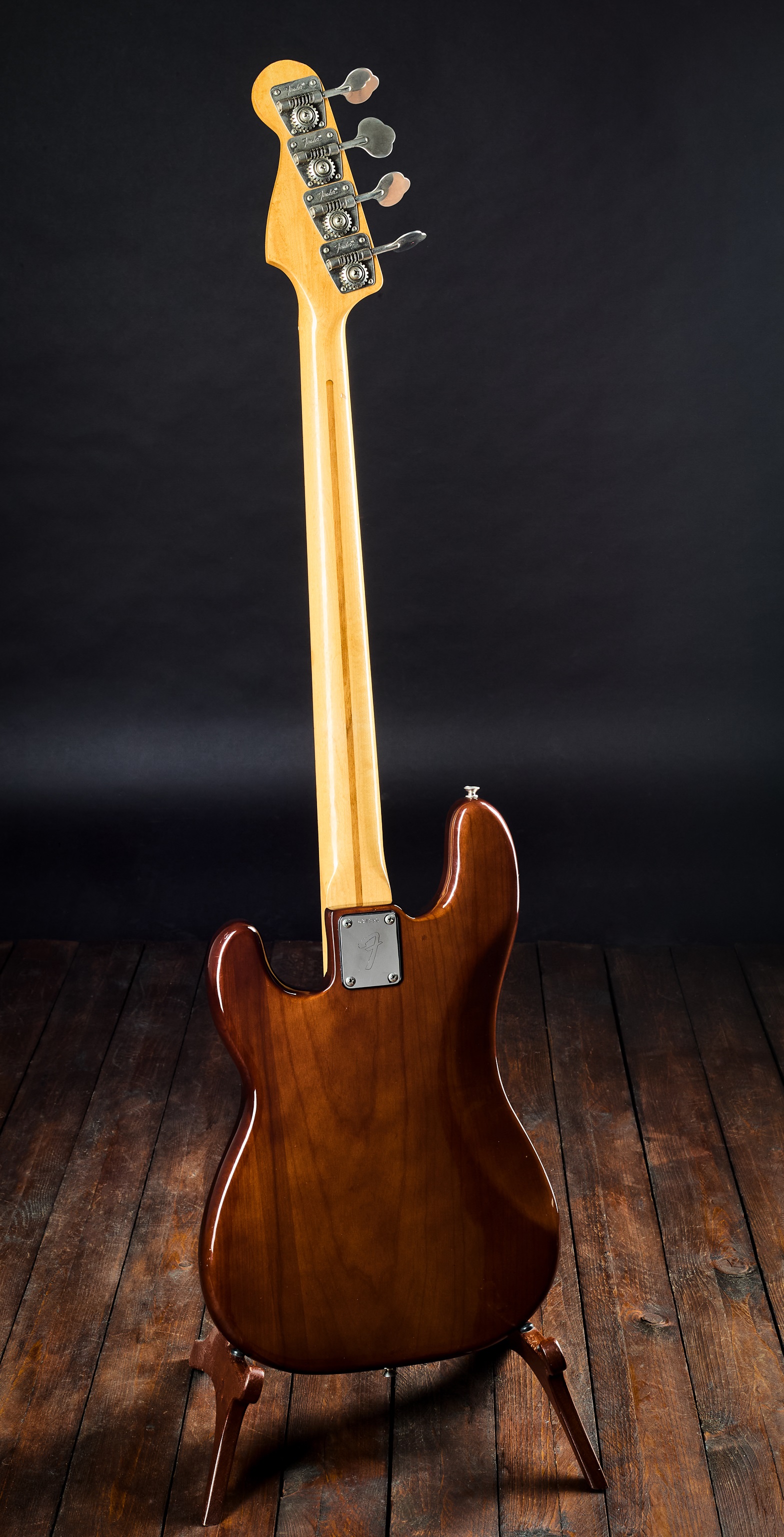 Fender 1975 Precision Mocha Brown (obrázek 3)