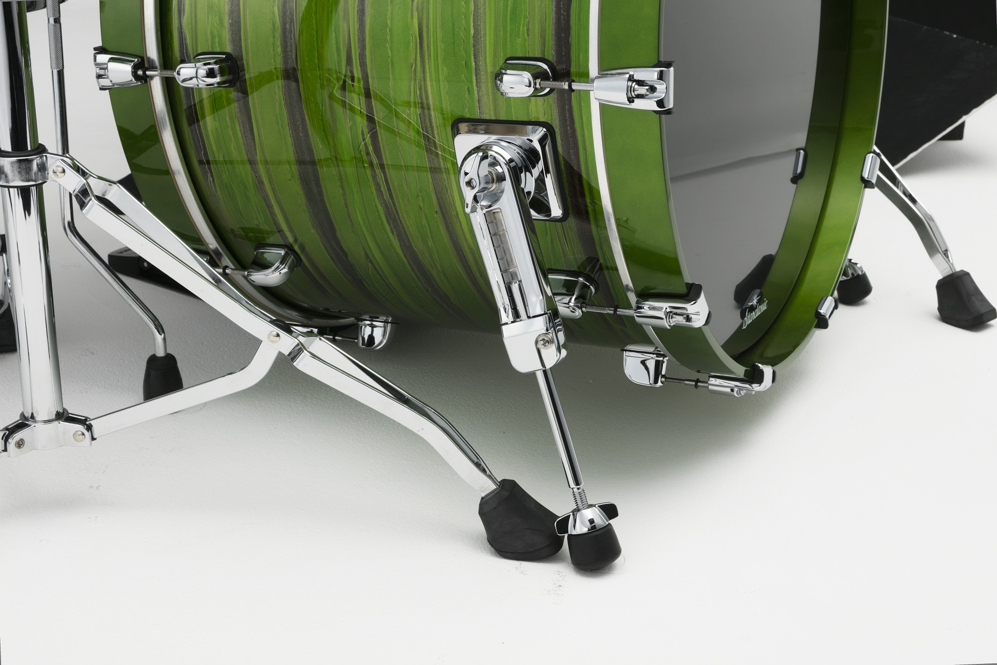 Tama Starclassic Walnut/Birch Lacquer Shamrock Oyster Rock Set II (obrázek 6)