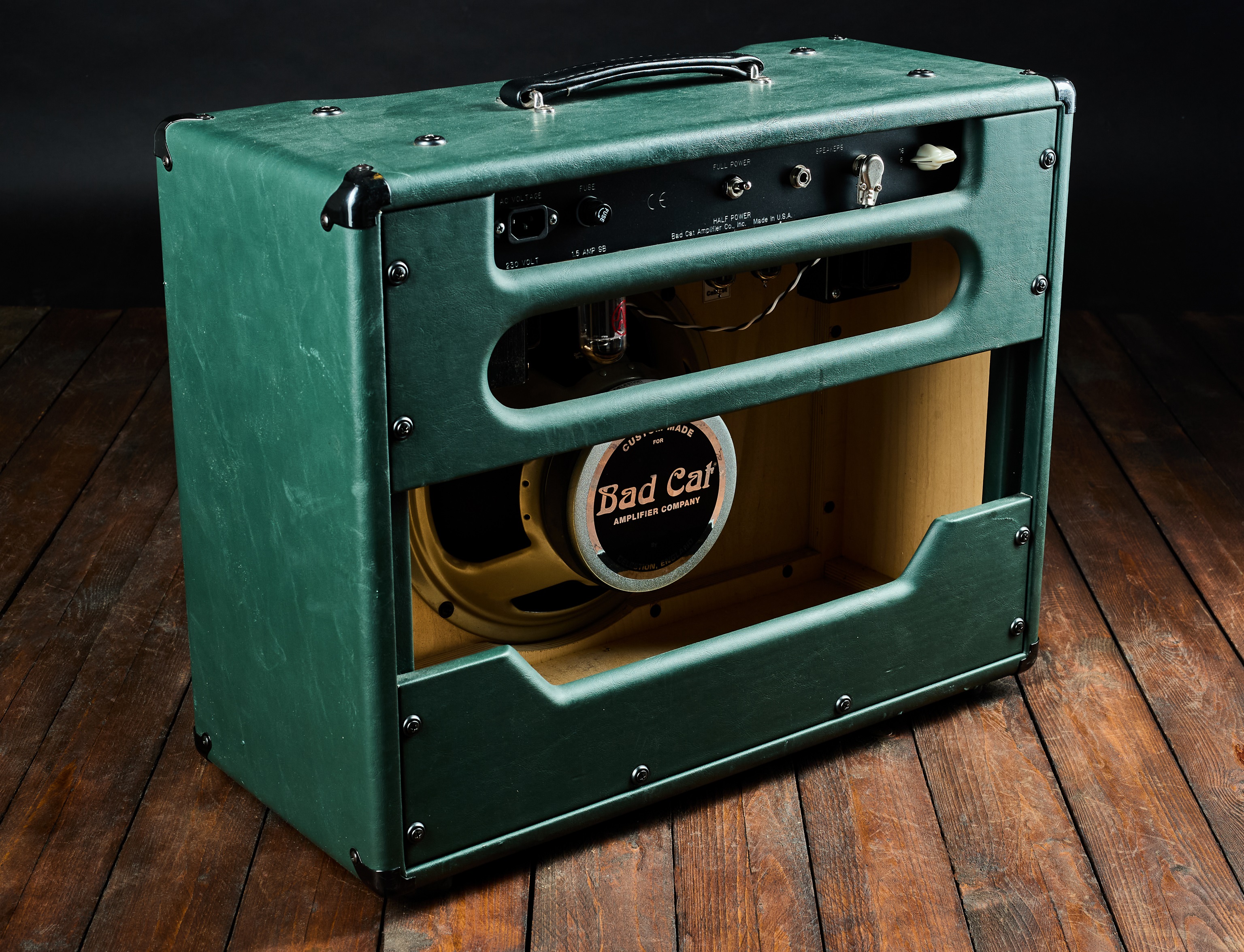 Bad Cat 2000s Hot Cat 15 Combo (obrázek 5)