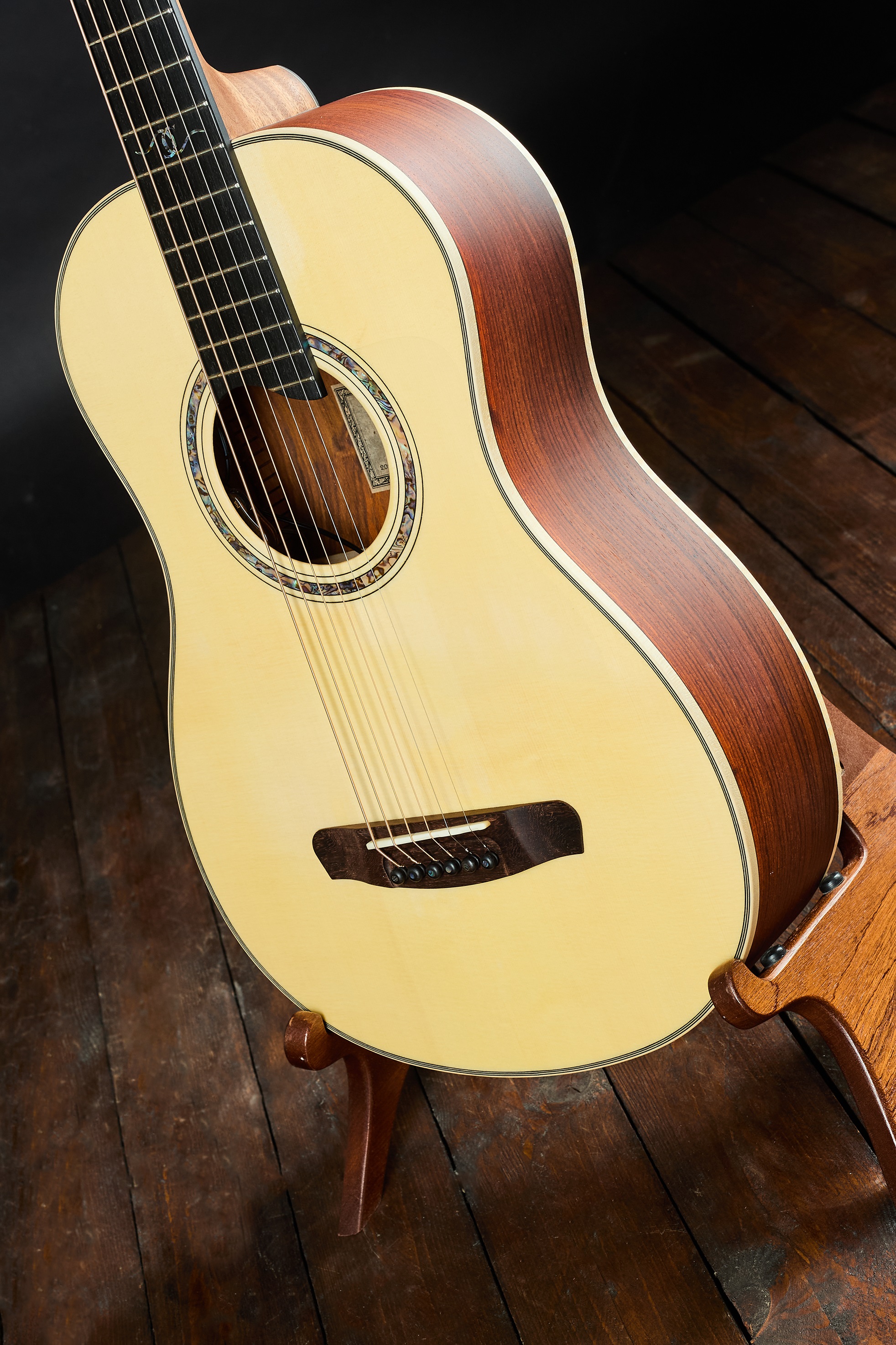 Dowina 2022 BVE Cocobolo Master Series Parlor (obrázek 4)