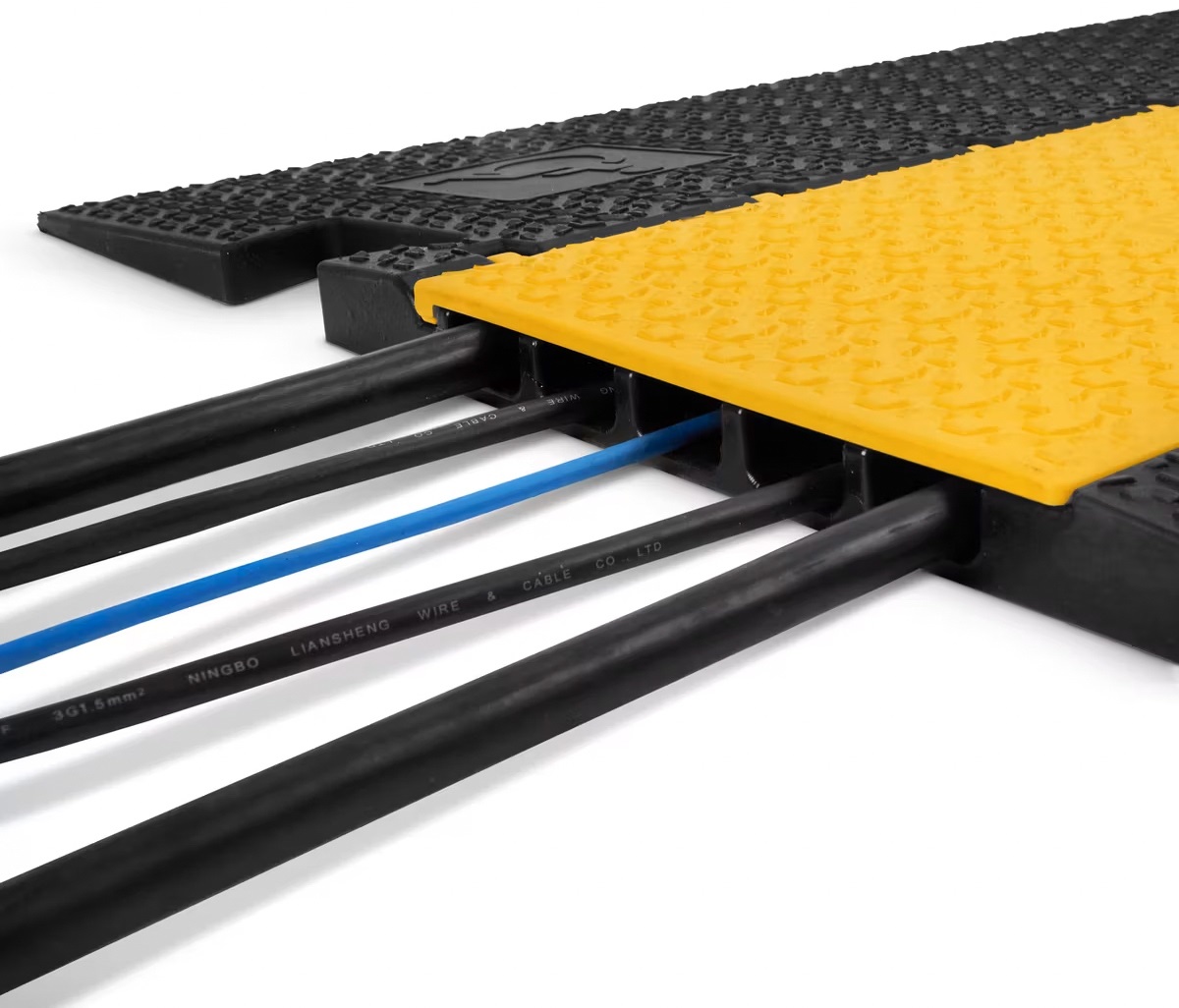 Defender SLIM 5 (obrázek 4)