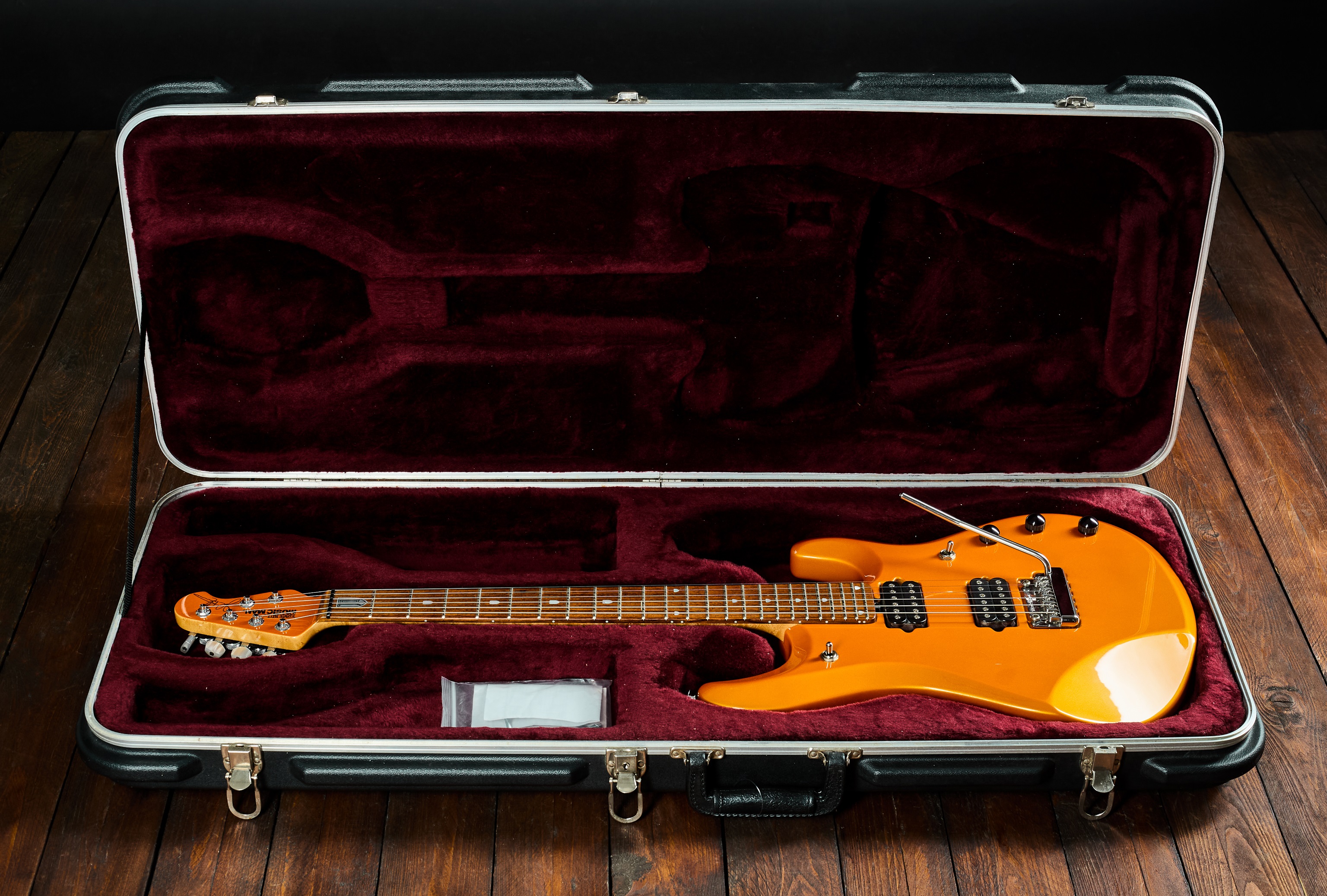 Music Man 2004 Petrucci Piezo JP6 (obrázek 8)