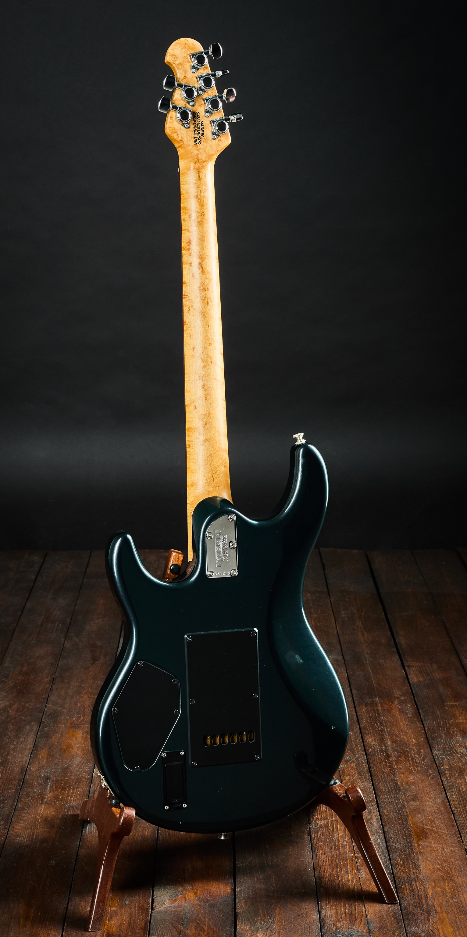 Music Man 2006 Luke II Carbon Blue Pearl (obrázek 3)