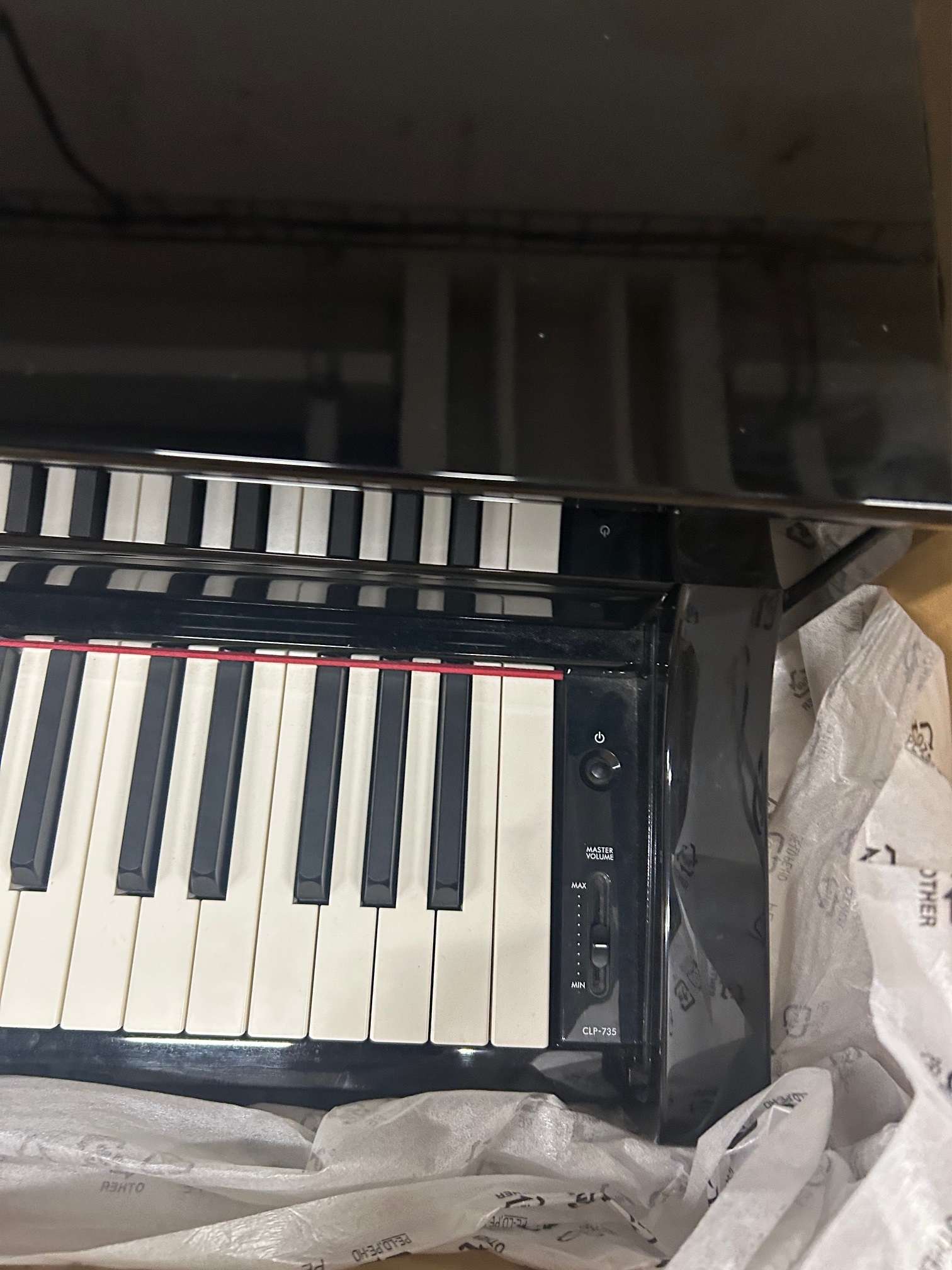 Yamaha CLP-735PE (použité) (obrázek 5)