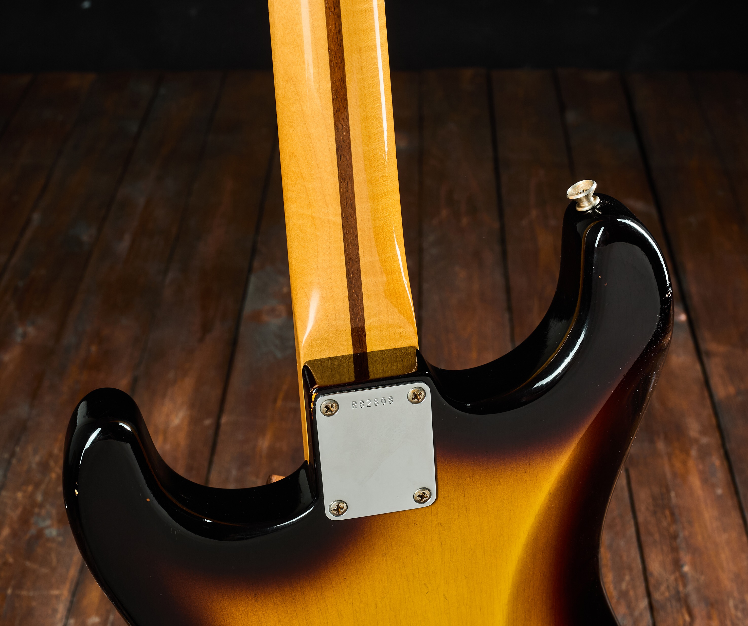 Fender Custom Shop 2015 Stratocaster 56 JRN Relic Clapton Specs (obrázek 5)
