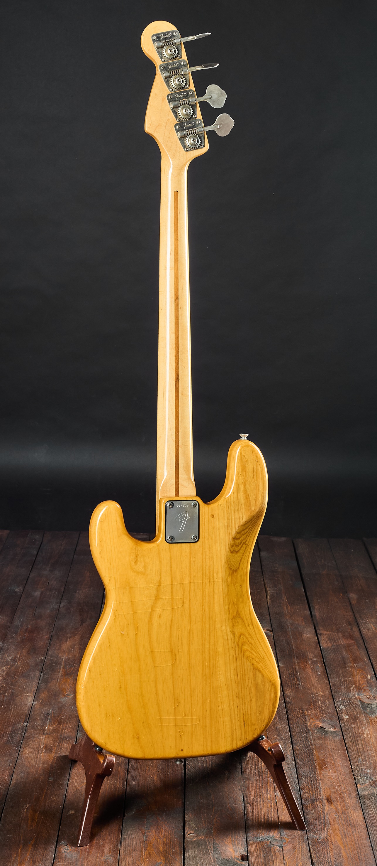 Fender 1973 Precision Bass Natural (obrázek 3)