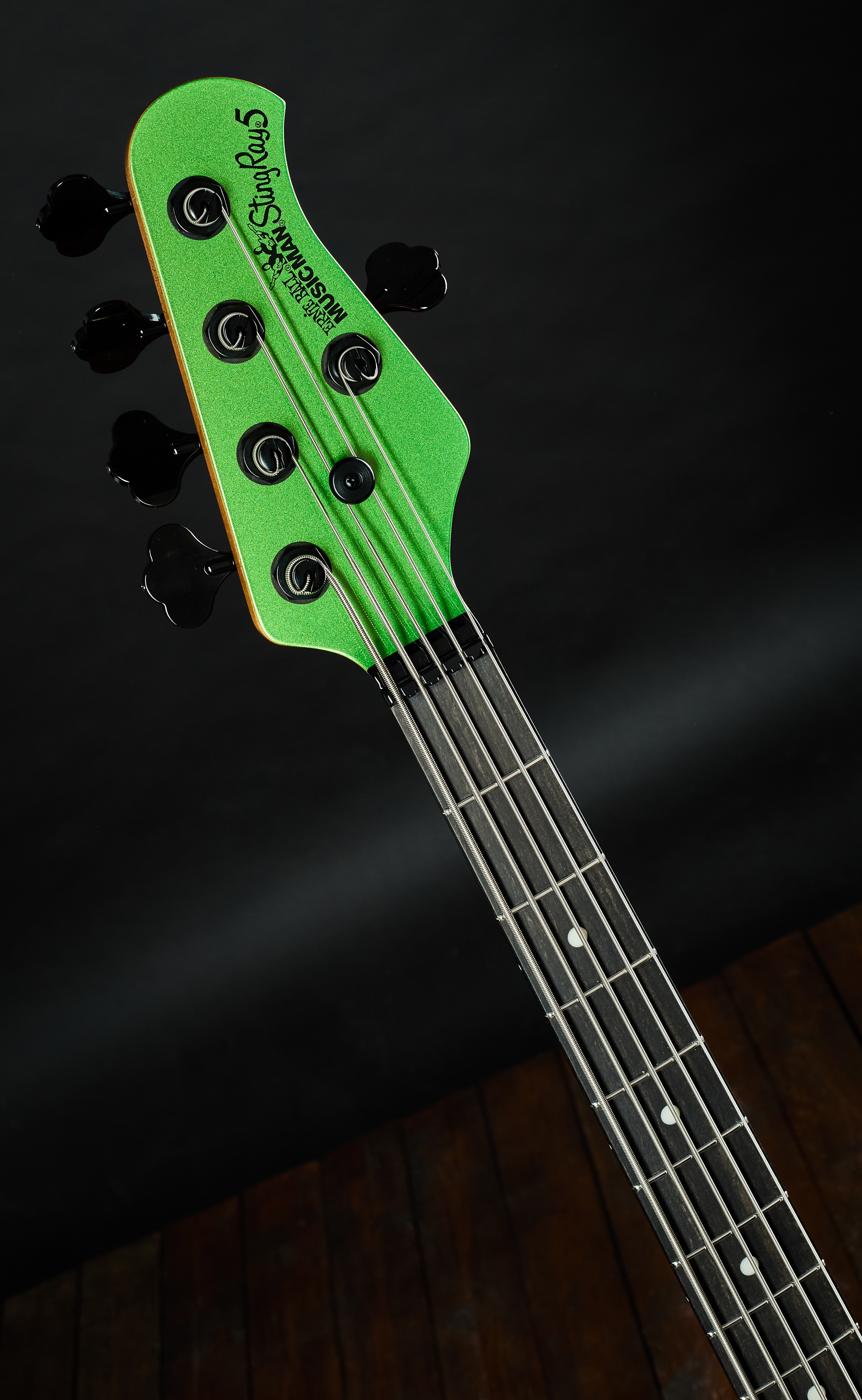 Music Man 2024 StingRay Special 5HH Kiwi Green (obrázek 5)