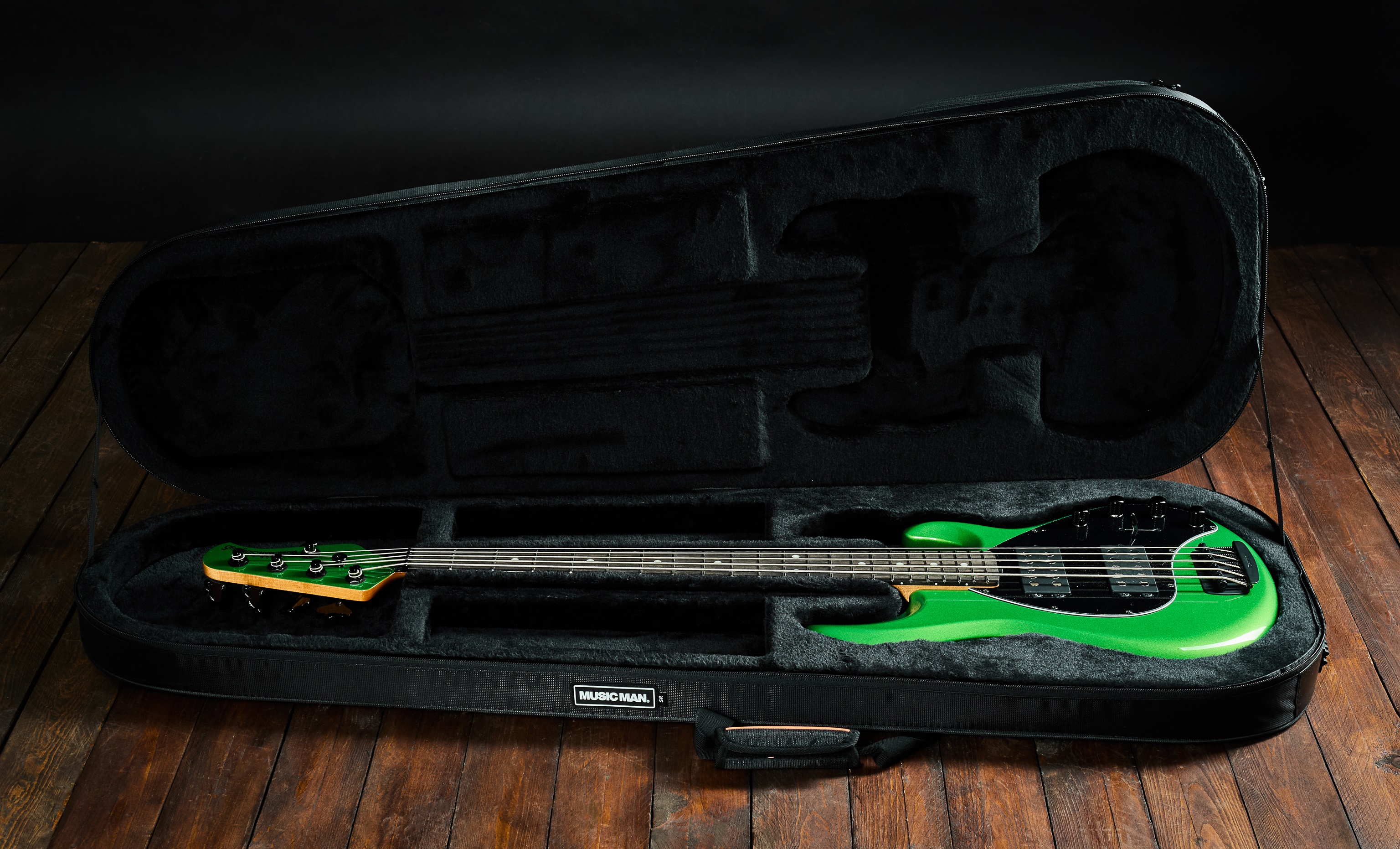 Music Man 2024 StingRay Special 5HH Kiwi Green (obrázek 8)