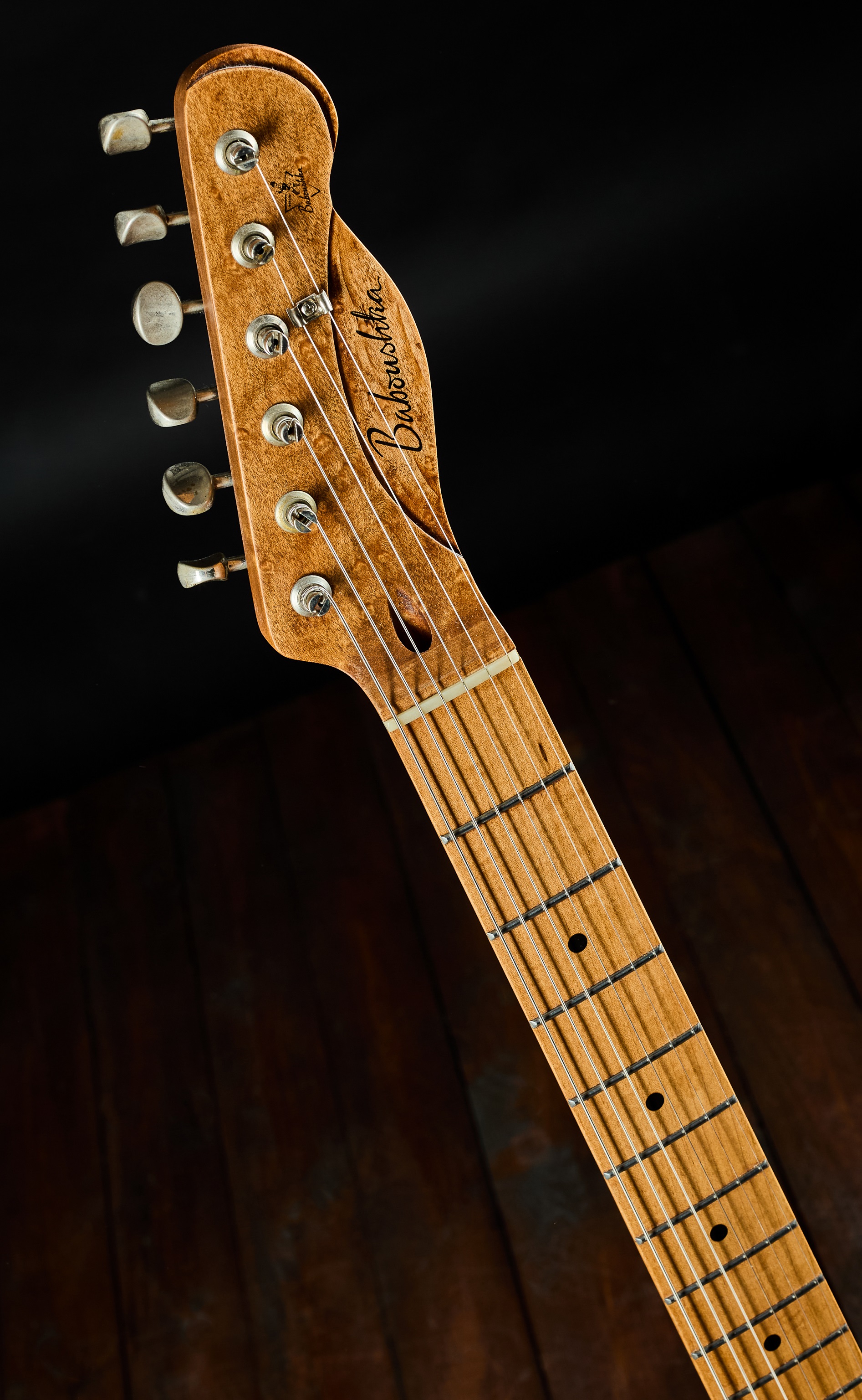 Baboushka 2022 Barncaster Antique Pine (obrázek 7)