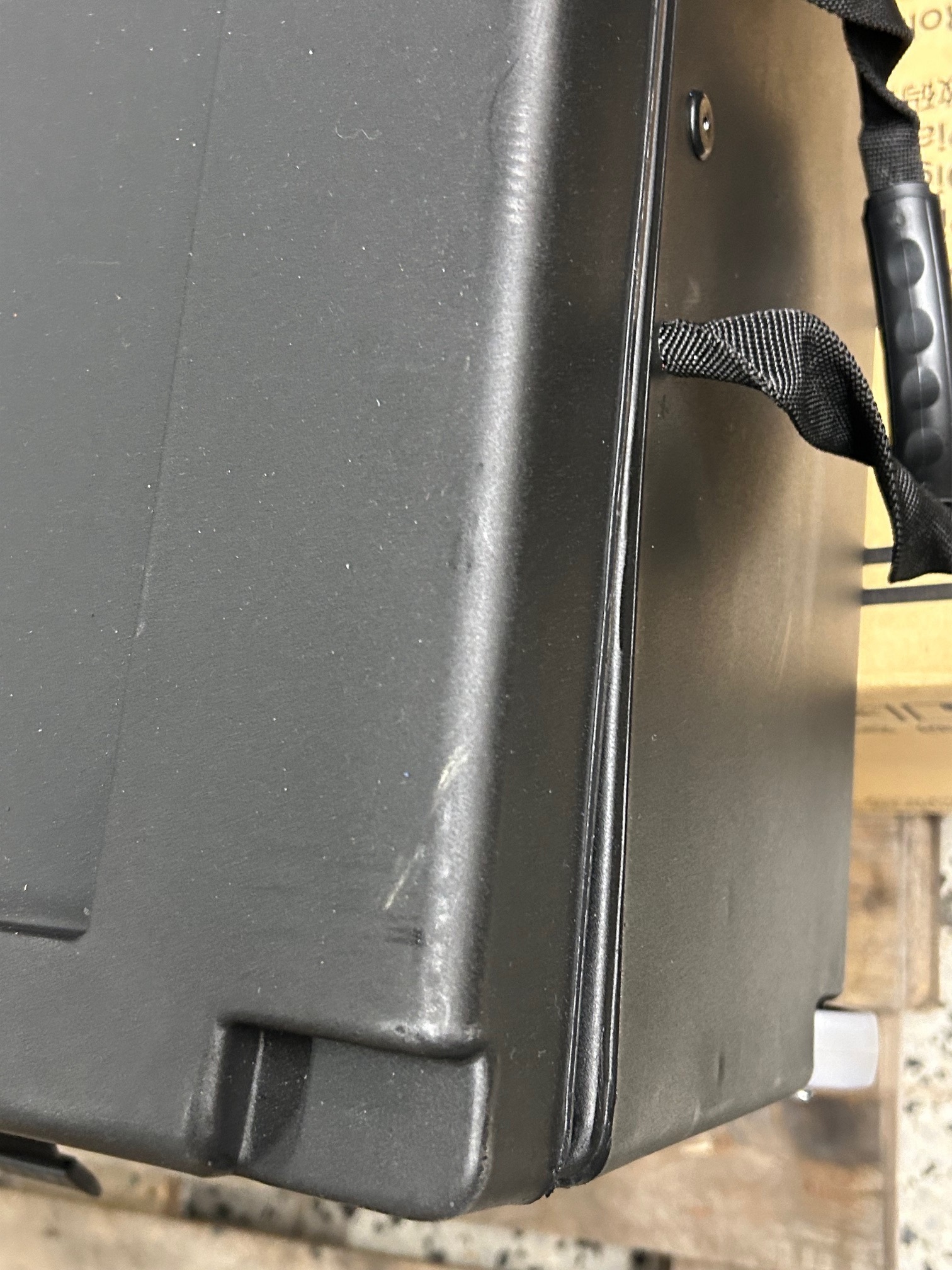 Hardcase HN36W (použité) (obrázek 7)