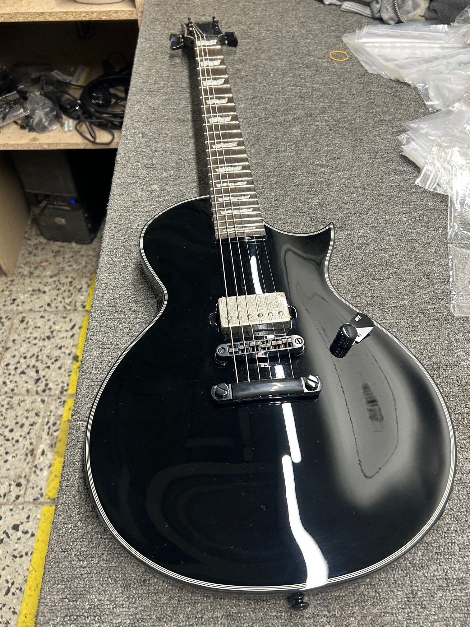 ESP LTD EC-201 Black (použité) (obrázek 7)