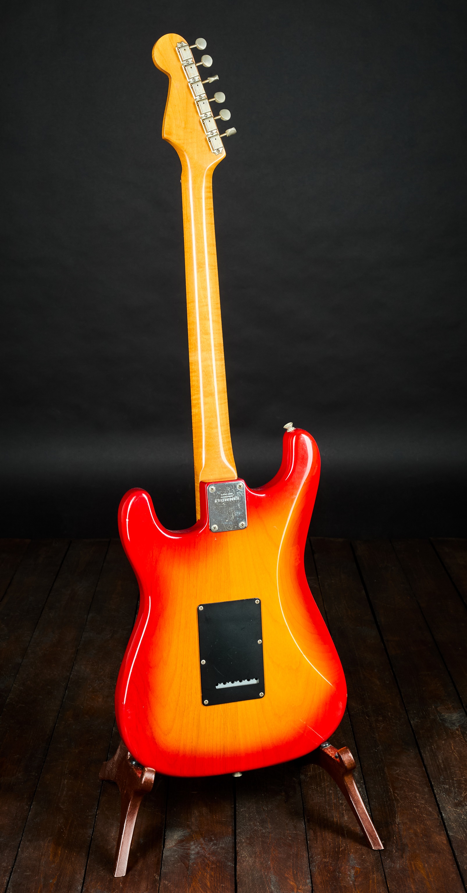 Fernandes 1985 Function Sienna Strat No Logo (obrázek 3)