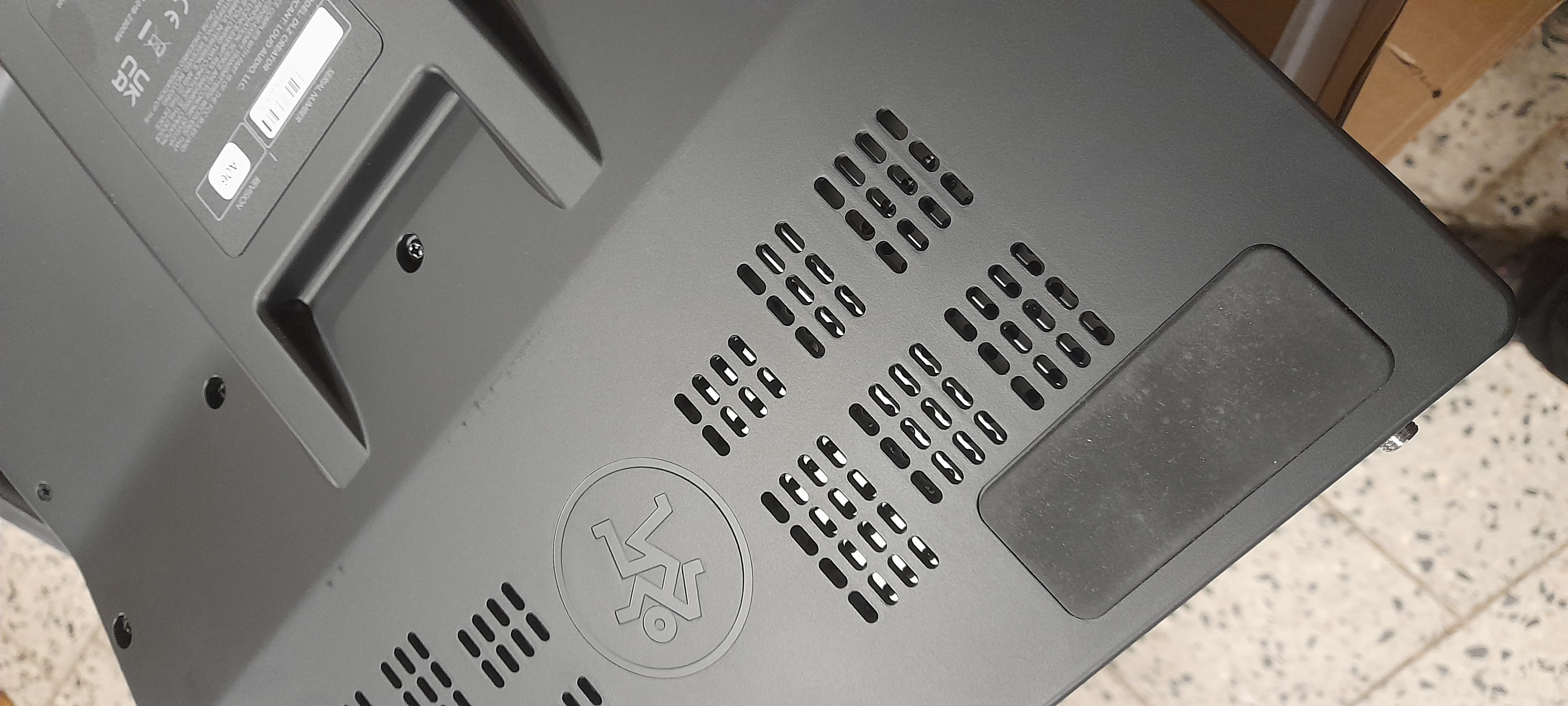 Mackie DLZ Creator Podcasting Mixer (použité) (obrázek 48)