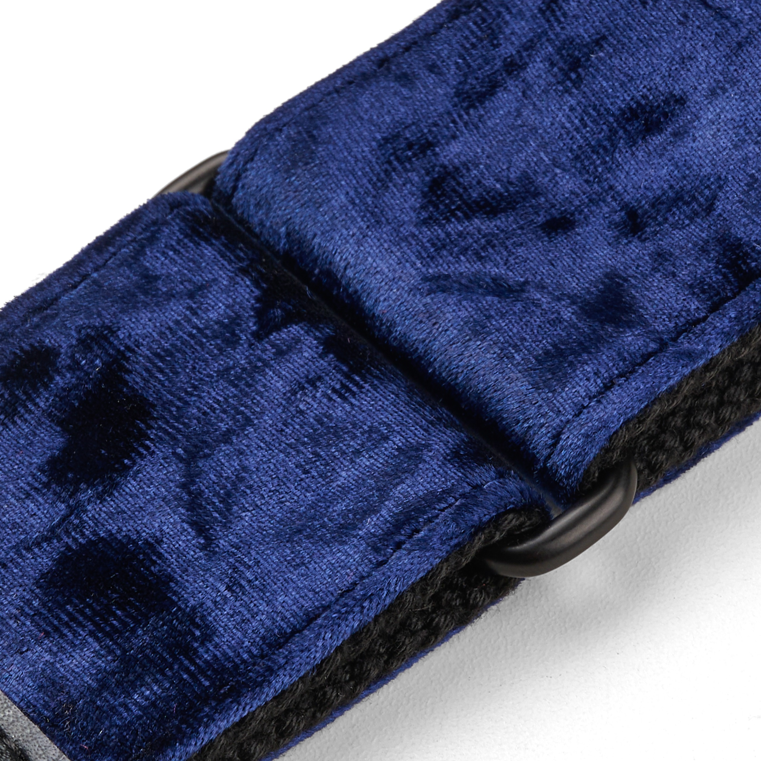 Amumu Velvet Navy Blue (obrázek 4)