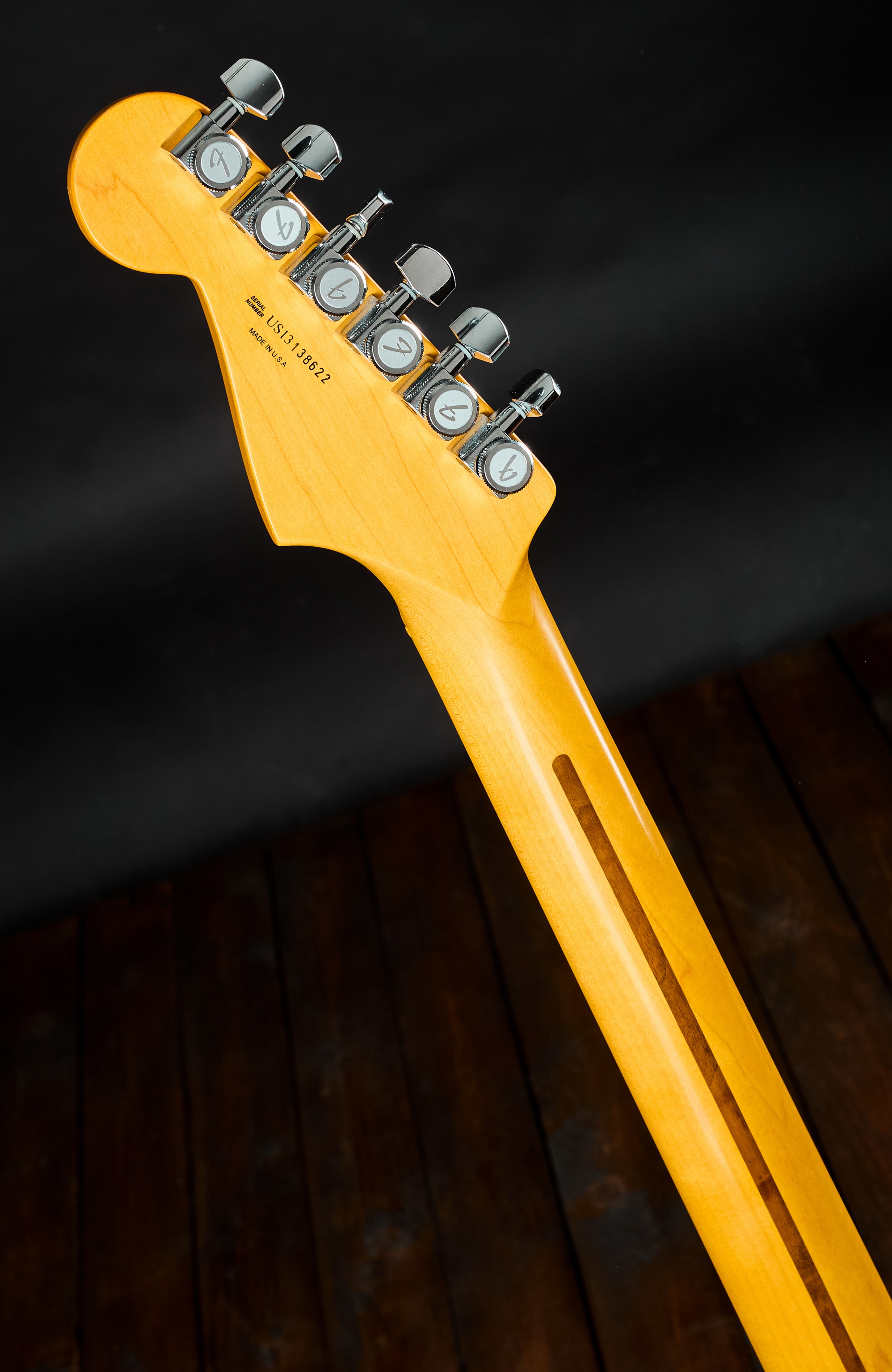 Fender 2015 American Deluxe Stratocaster V Neck (obrázek 7)