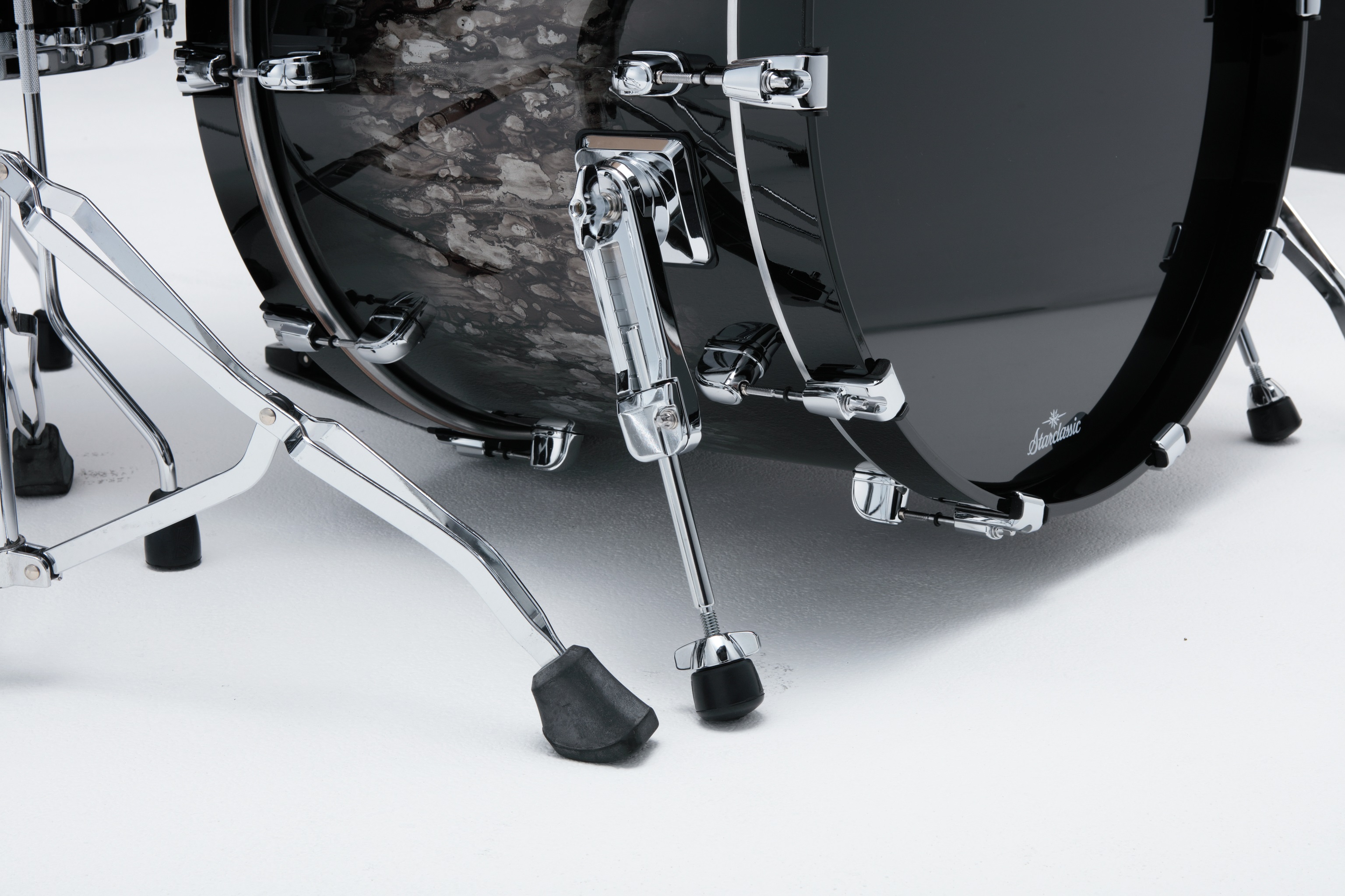 Tama Starclassic Walnut/Birch Rock set Molten Platinum Burst (obrázek 6)