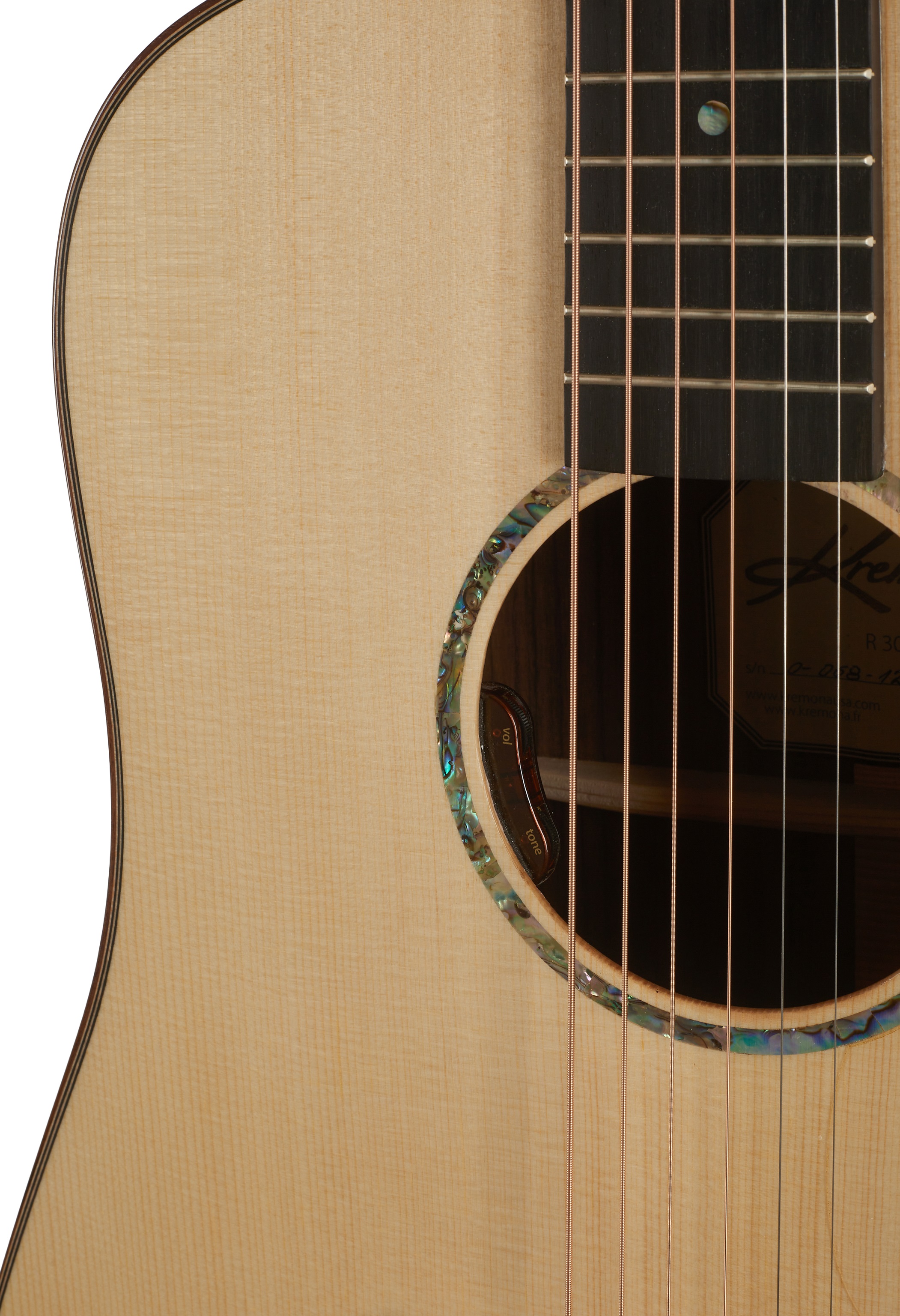 Kremona R30E Dreadnought (obrázek 4)