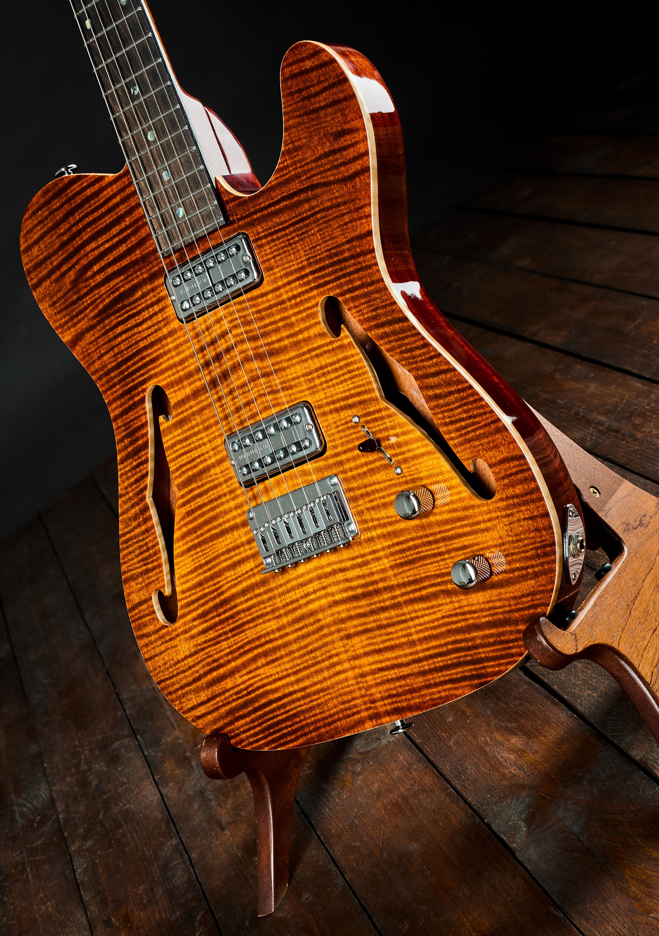 Boldogh 2025 Custom Telecaster Violin Burst (obrázek 4)