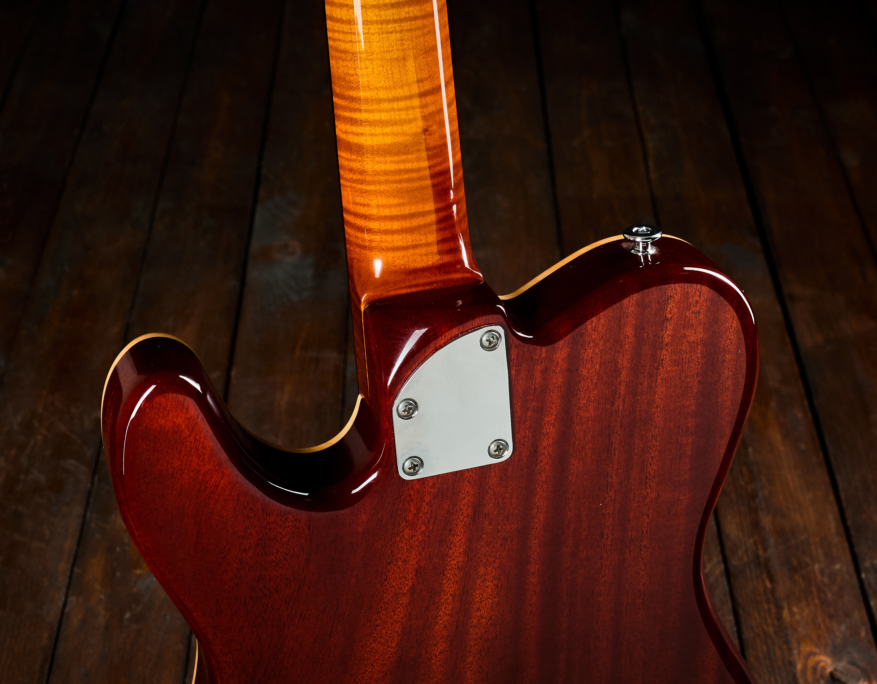 Boldogh 2025 Custom Telecaster Violin Burst (obrázek 5)