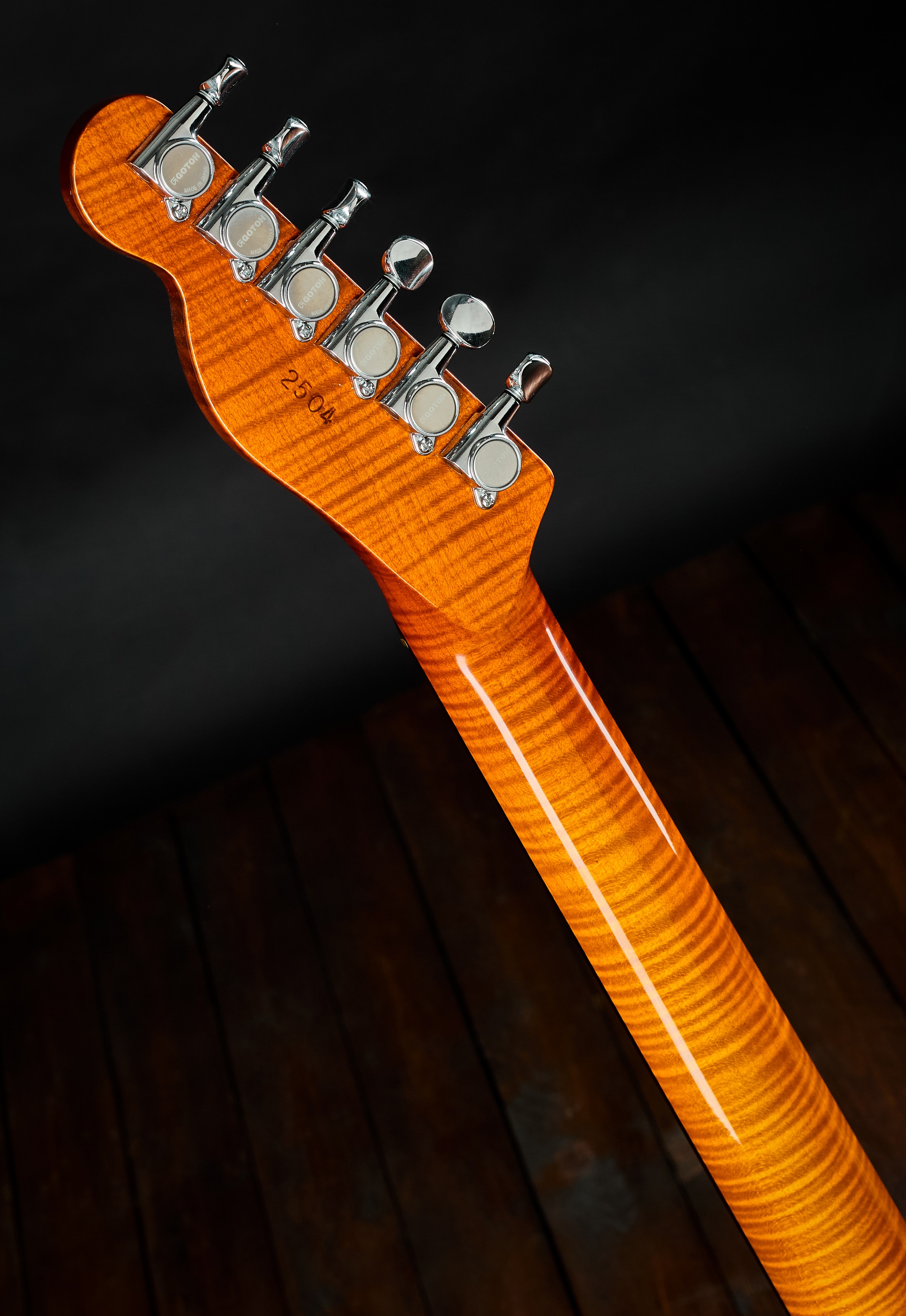 Boldogh 2025 Custom Telecaster Violin Burst (obrázek 7)