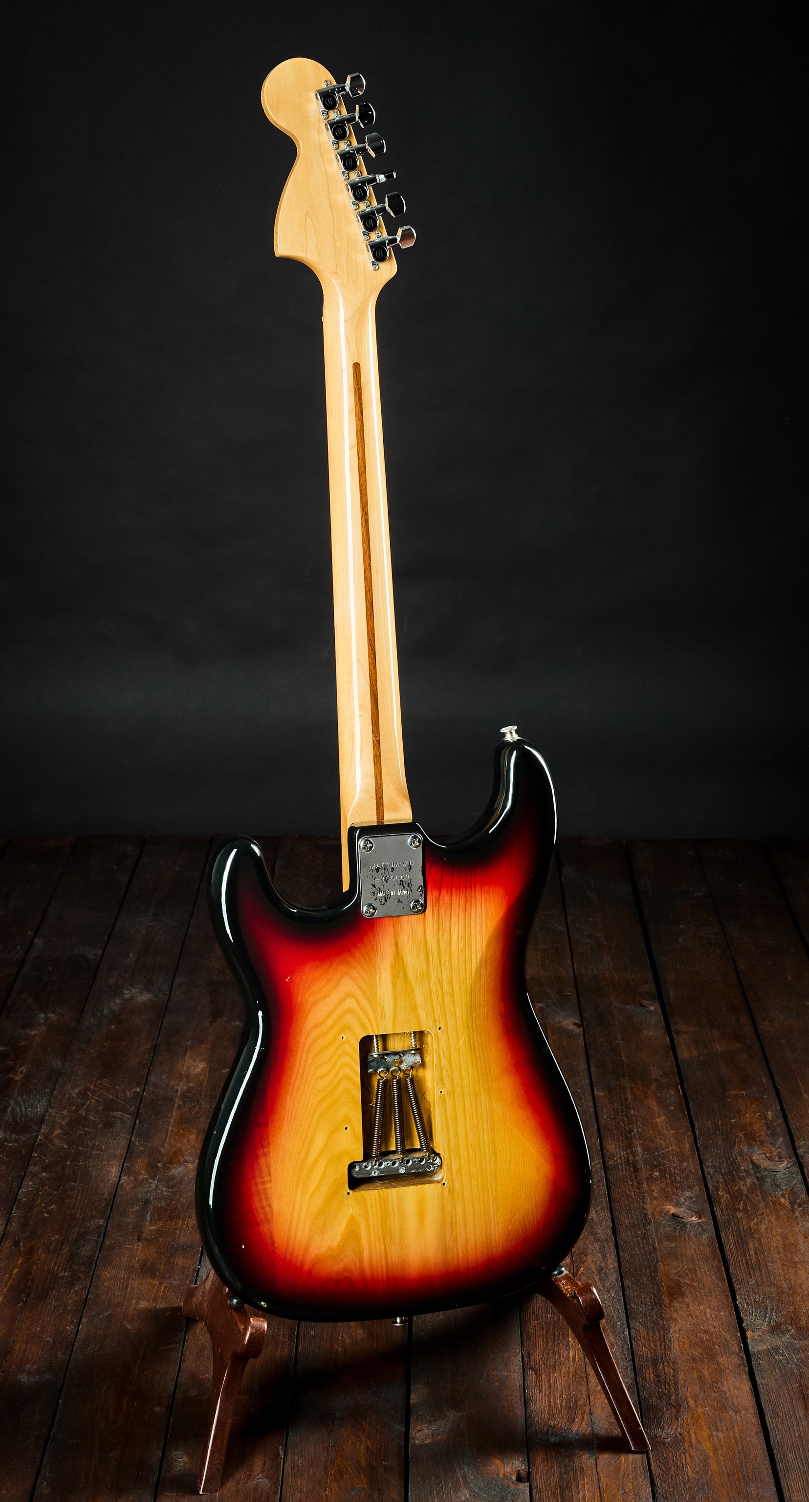 Aria Pro 2 1976 Stage Caster (obrázek 3)