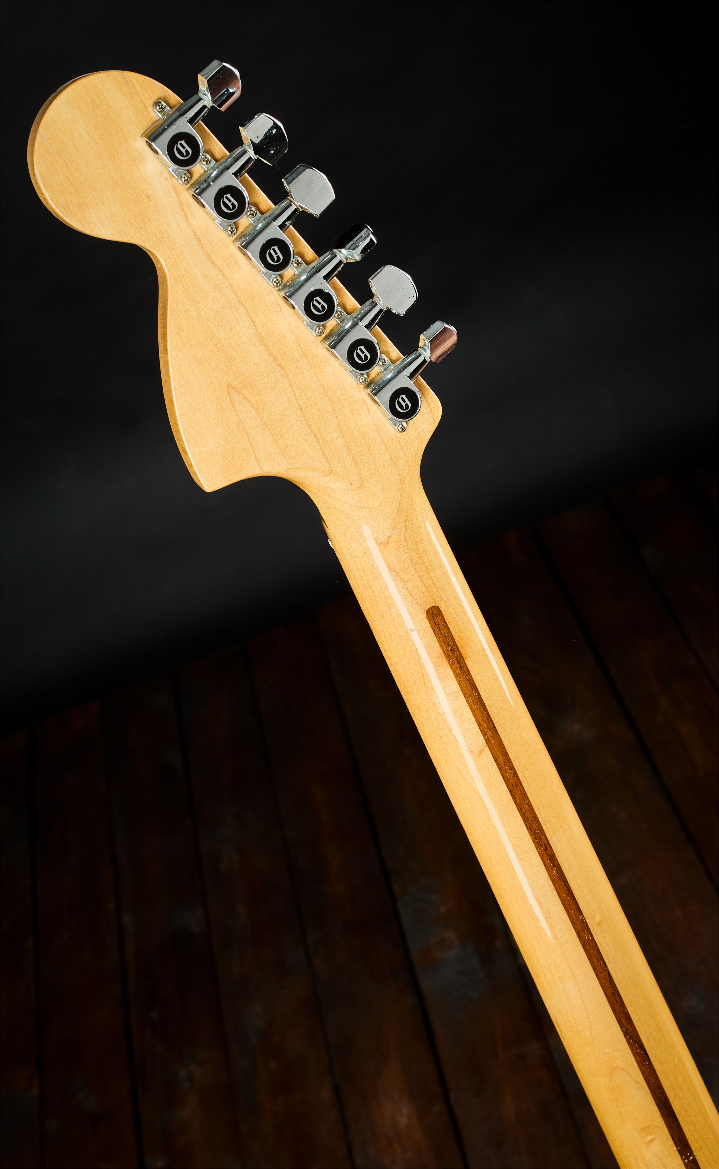 Aria Pro 2 1976 Stage Caster (obrázek 7)