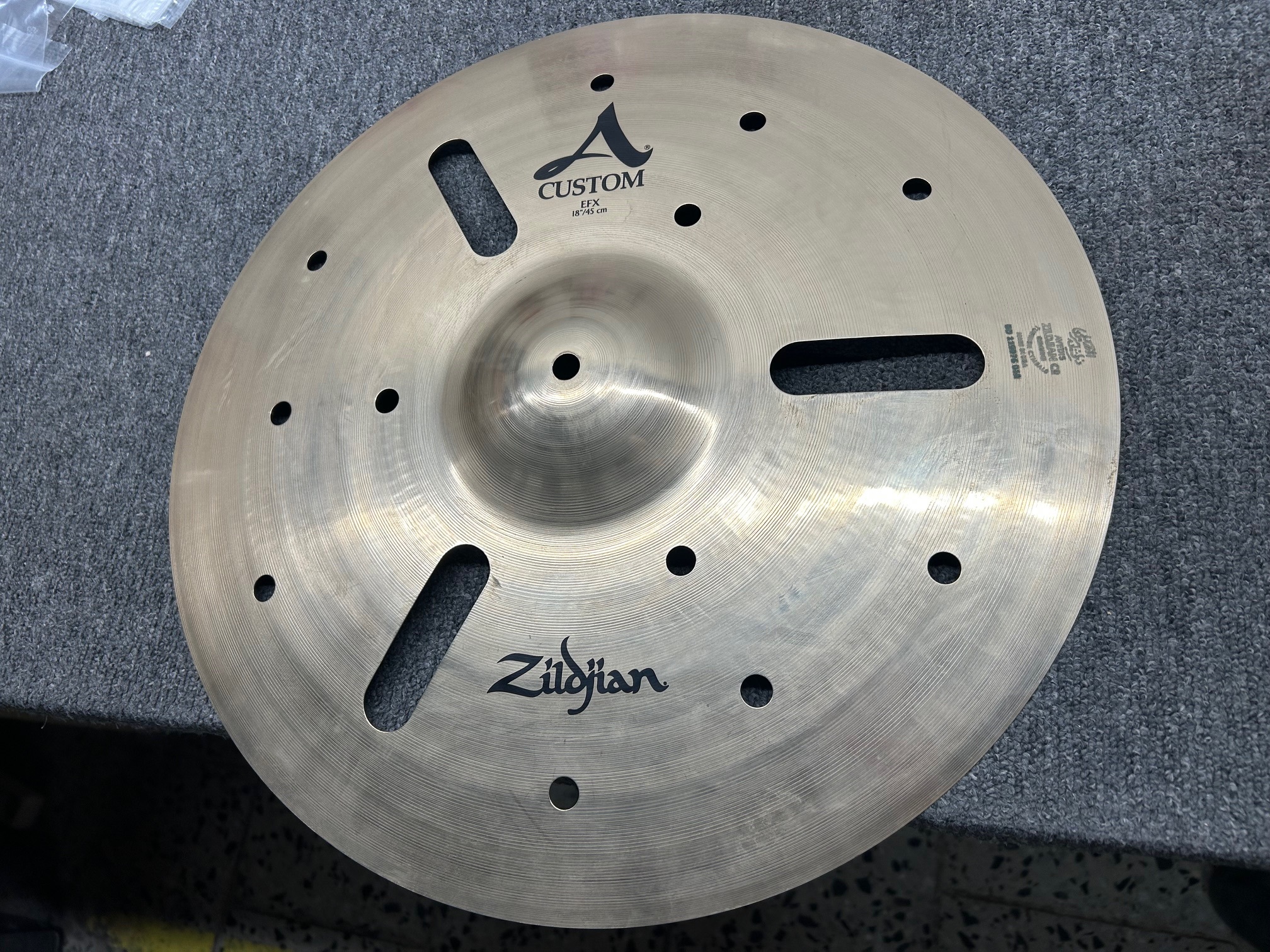 Zildjian 18" A Custom efx (použité) (obrázek 5)